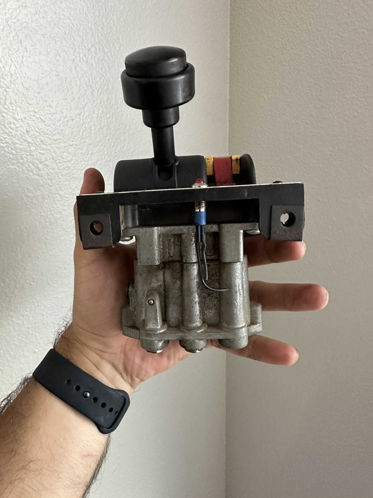 PTO CONTROL VALVE (OFF, ON, RAISE, LOWER) PERMCO P-AV-295 PTODUMP CONTROL SWITCH