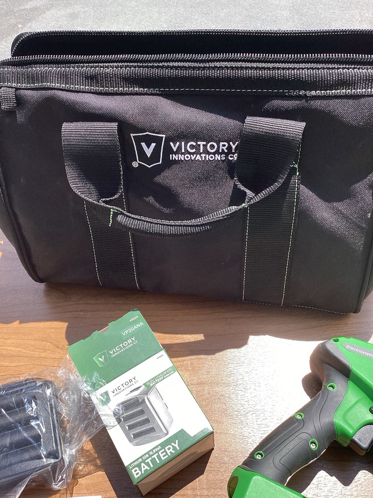 Victory Innovations Electrostatic Electric Sprayer Kit 16.8V Lithium Ion Bag New