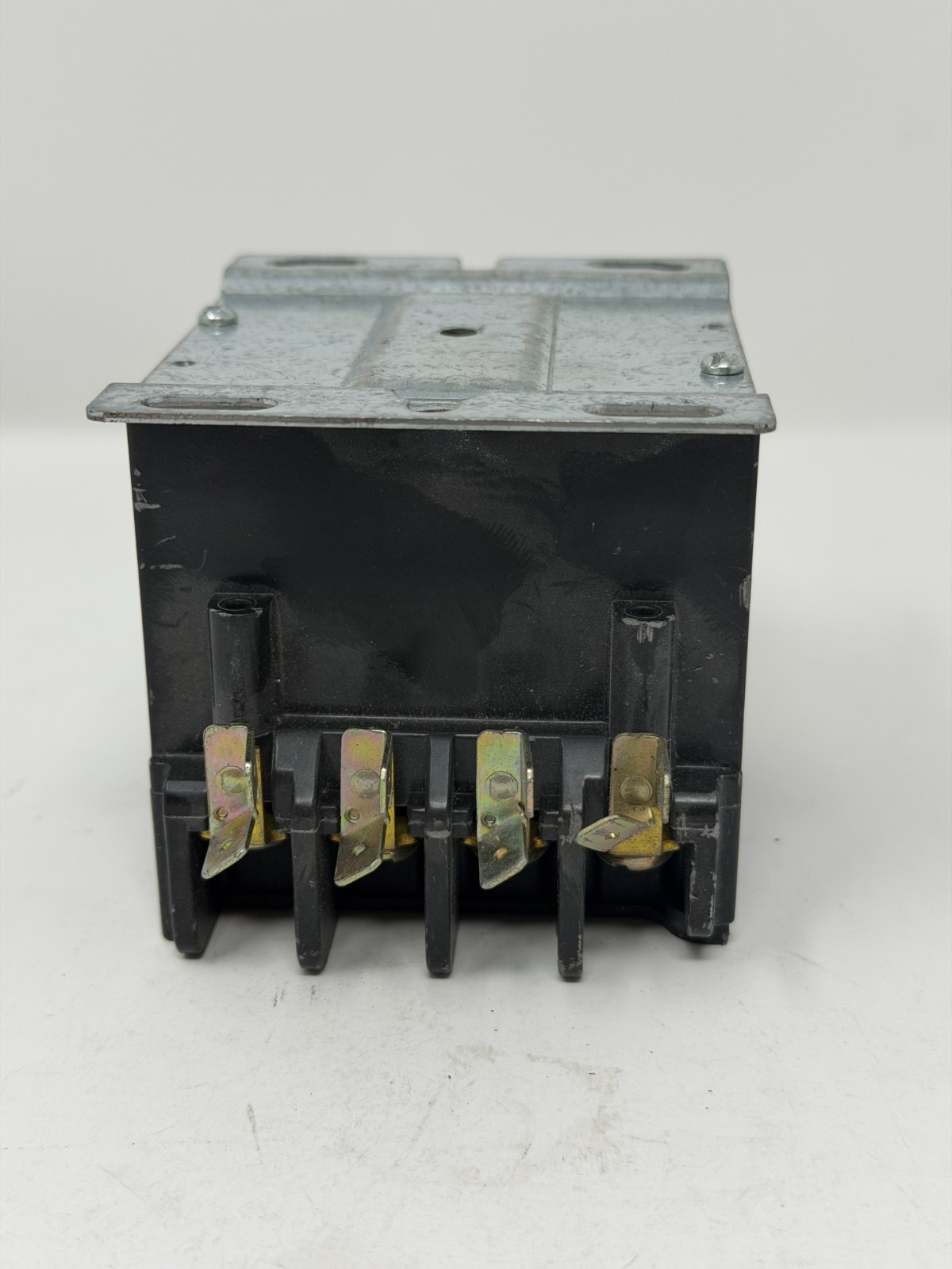 Siemens LEN00B004120A 20A Contactor 110/120V Coil 277V 1PH 480/277V 3PH