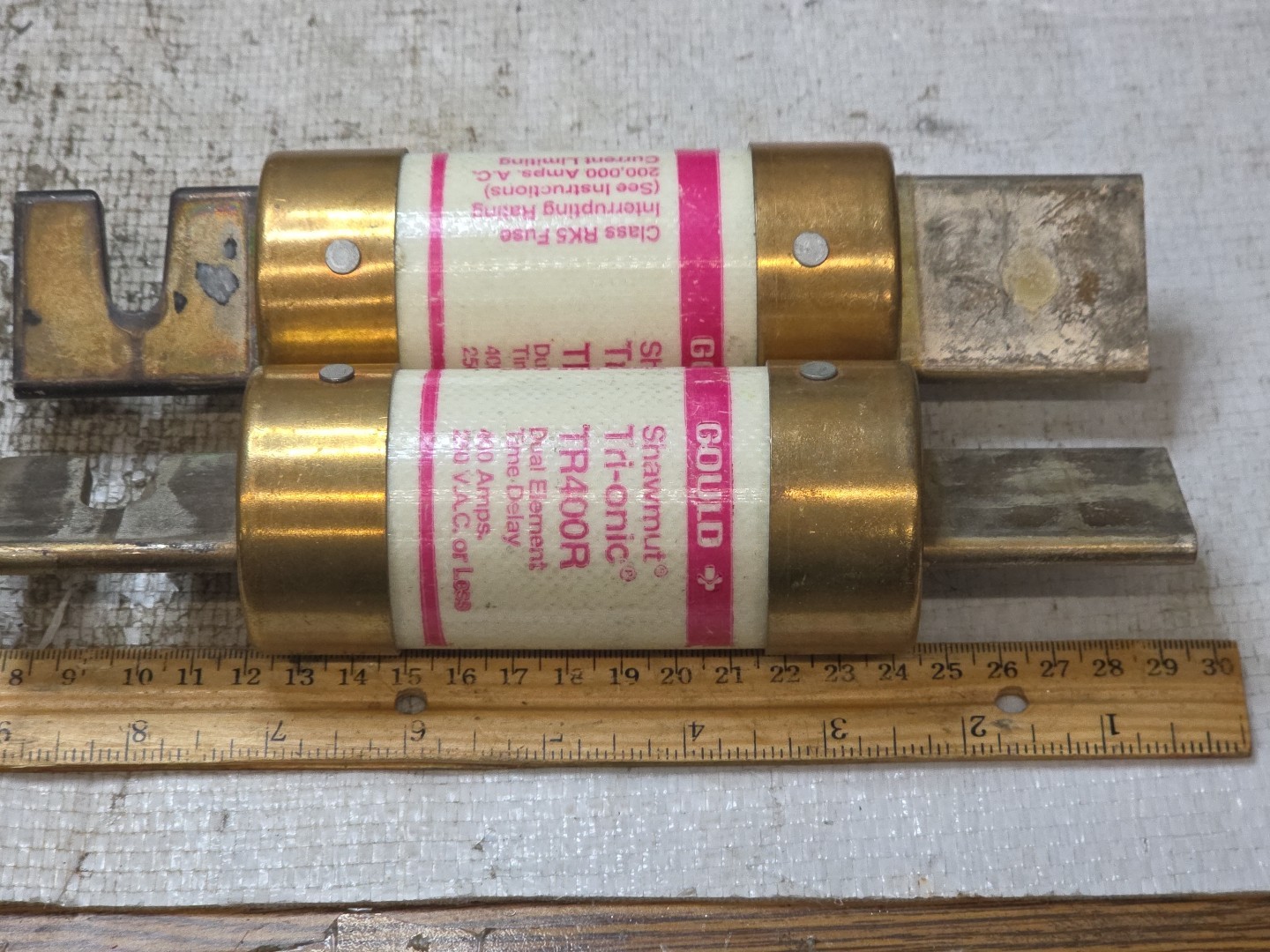 LOT OF 2 -TR400R Gould Shawmut Tri-onic 400A Fuse Class RK5 250V, TESTED- (CF6N)