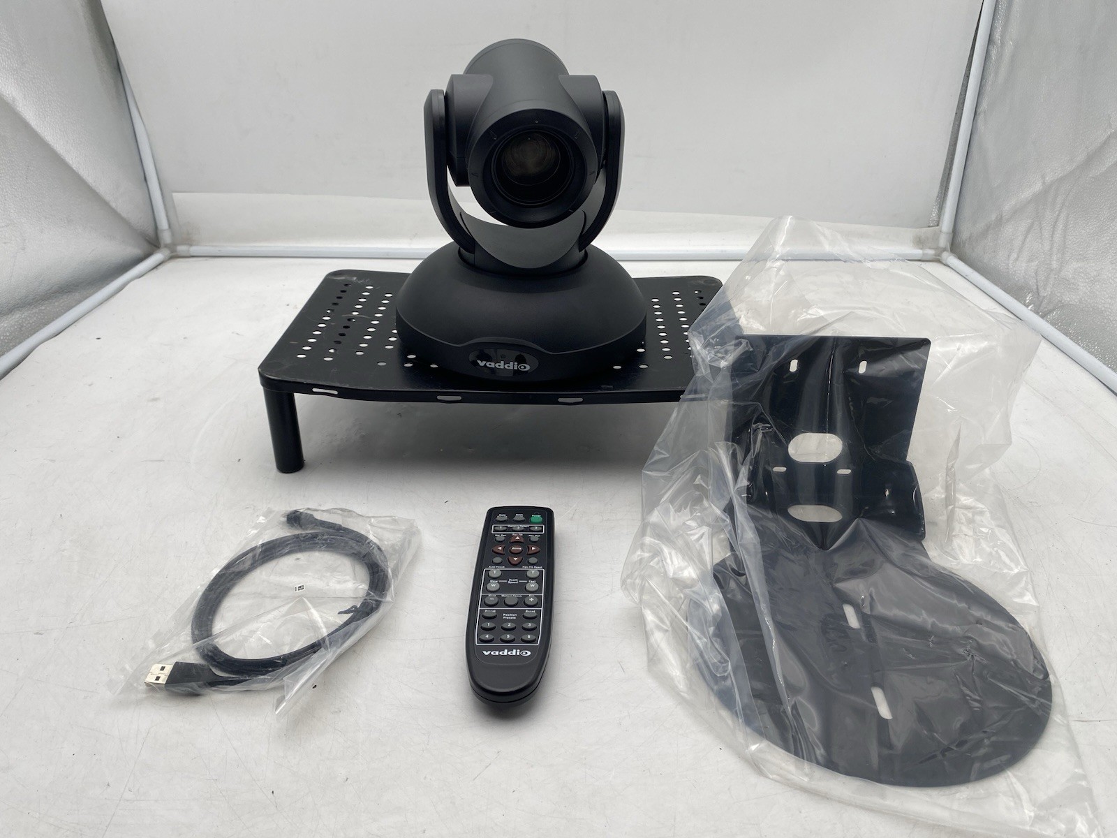 VADDIO 998-9950-100B RoboSHOT 20 Ultra HD PTZ Camera Black