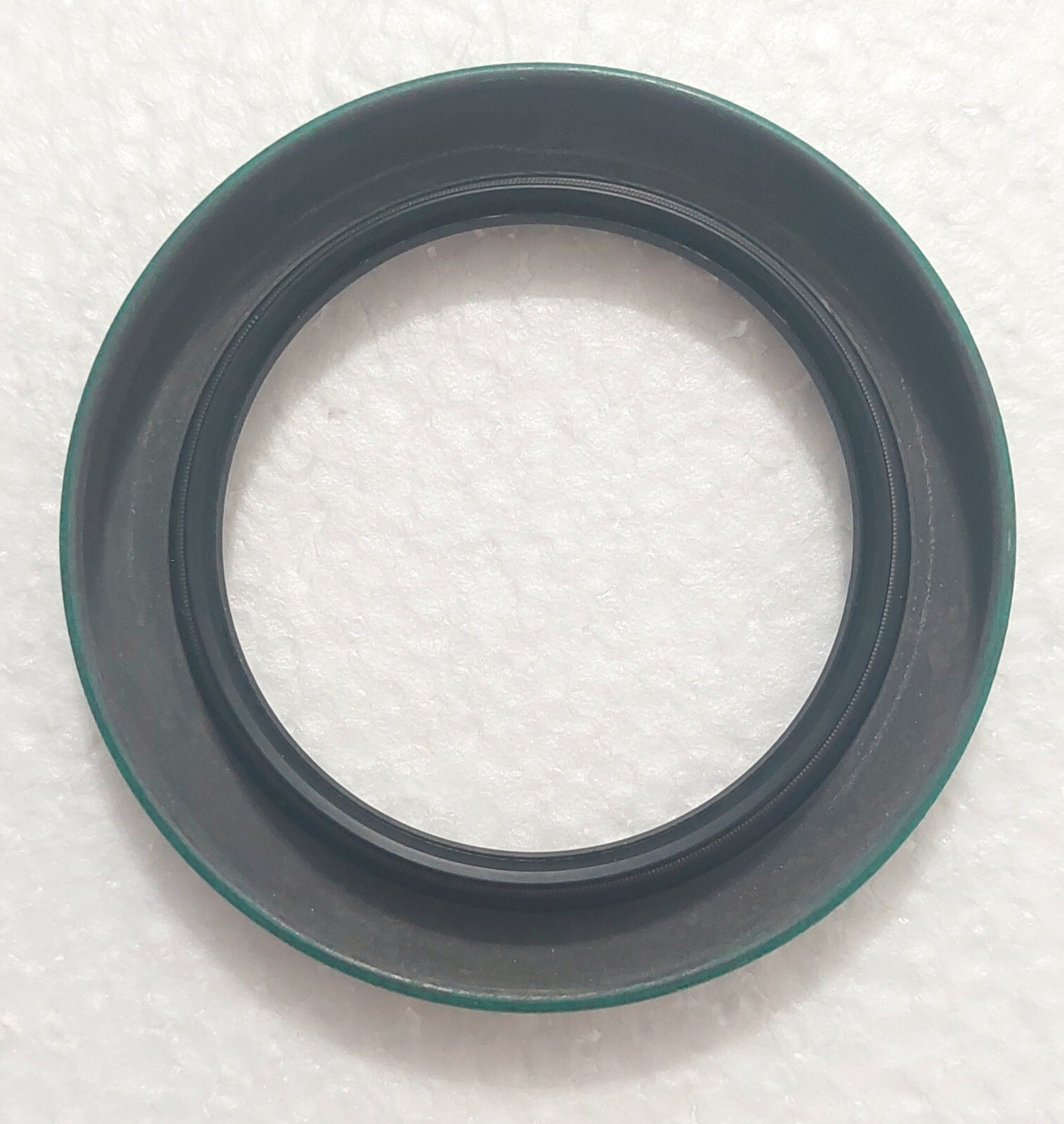 SKF 18580 CRW1 Single Lip Oil Seal – Solid, 1.875 in Shaft Dia., 2.623 in OD