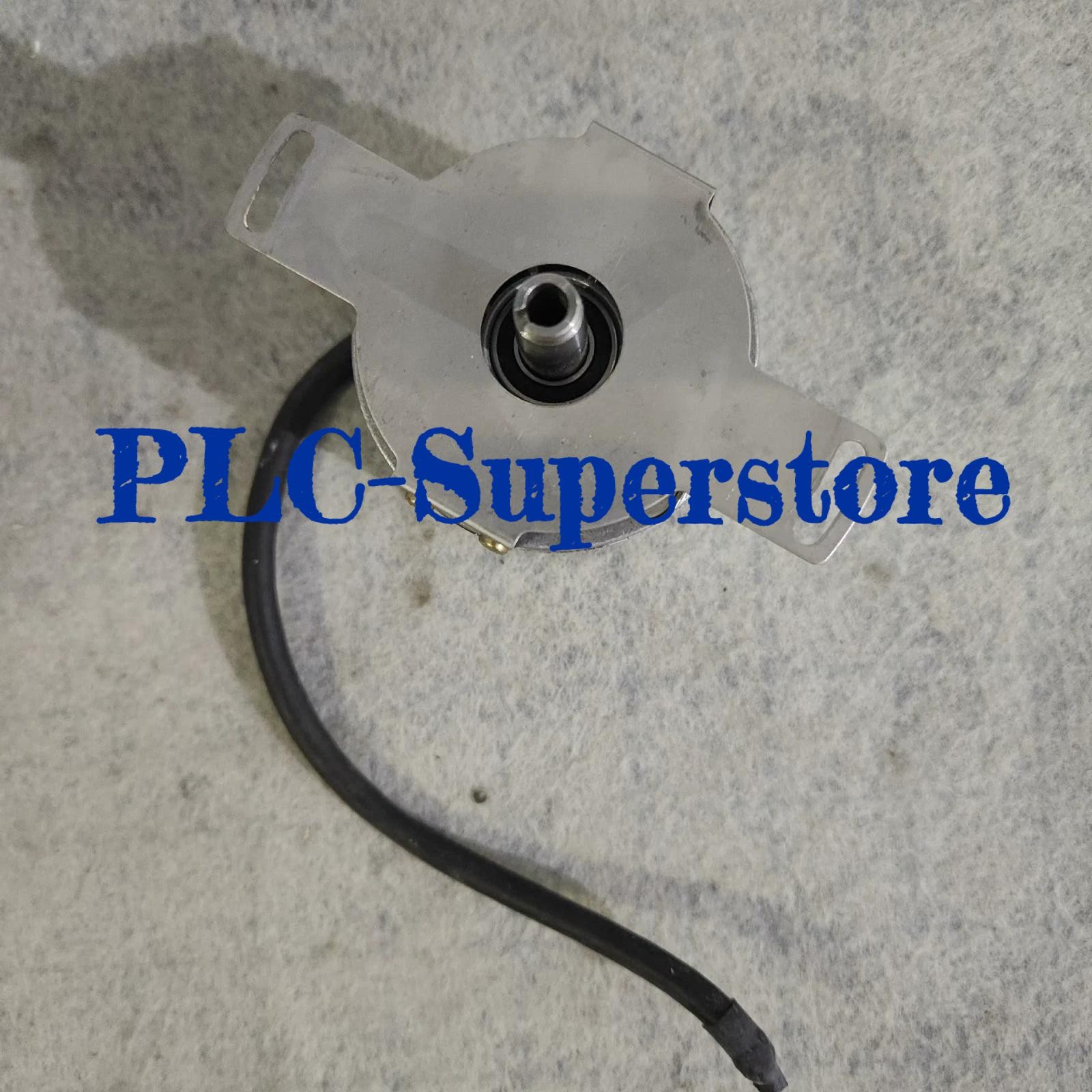 .Used HEIDENHAIN Encoder ERN1387.3233-2048 ID:281524-04 Free Shipping
