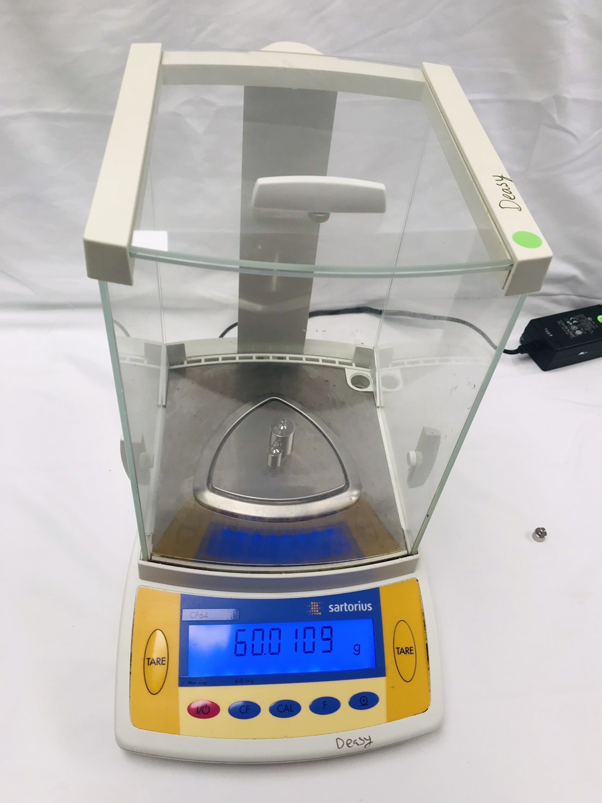 Sartorius CP64 60g Analytical Balance Laboratory Benchtop Scale Draft Shield