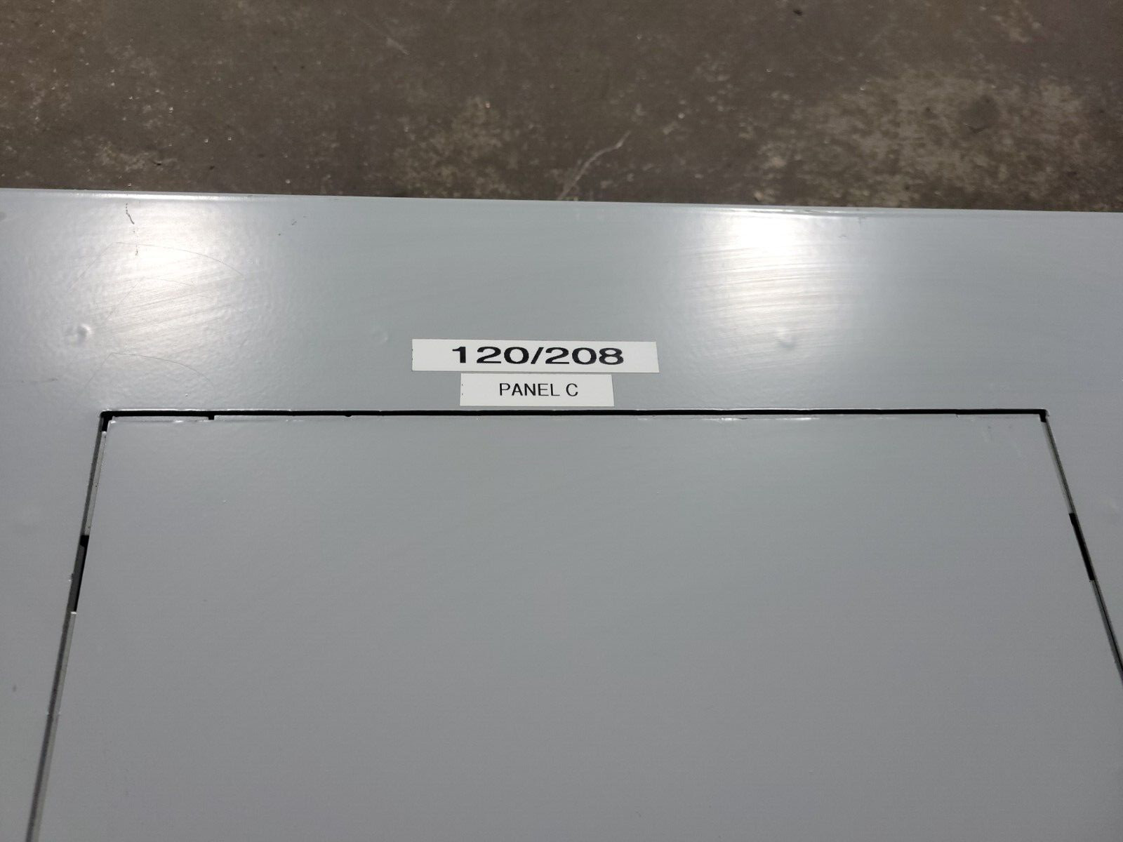 GE AQF3422MBX AXB7 A Series II Panelboard A Series II Panelboard 225 A 208Y/120V