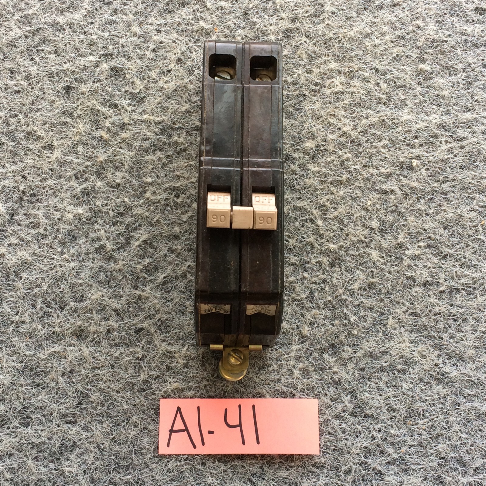 Cutler Hammer CH290L 2 Pole 90 Amp 120/240v Plug in Long Circuit Breaker