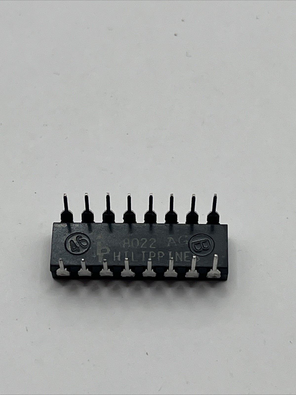 P8216 INTEL Bus Transceiver 82 Series 16-PIN DIP NOS