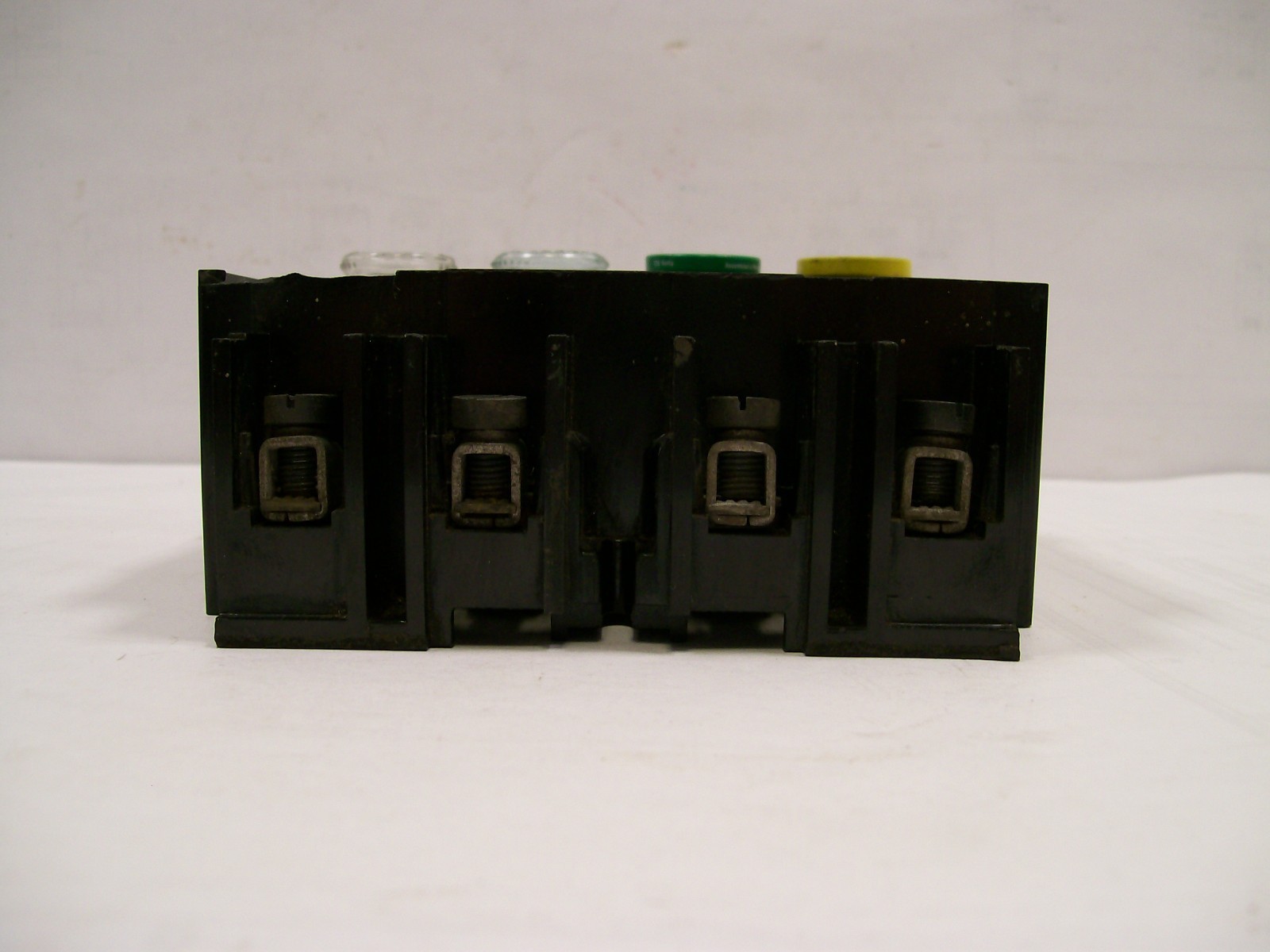 C-H Cutler-Hammer Dual 60Amp Fuse Panel Block Interior 4334H204 1PH NO PULLOUTS