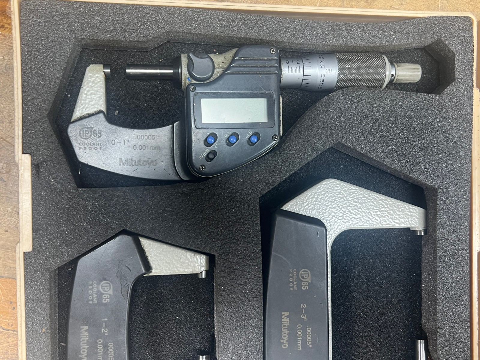 Mitutoyo Digital Electronic Micrometer set 0-1″ 1-2″ 2-3″ 293-331 293-332 / 330