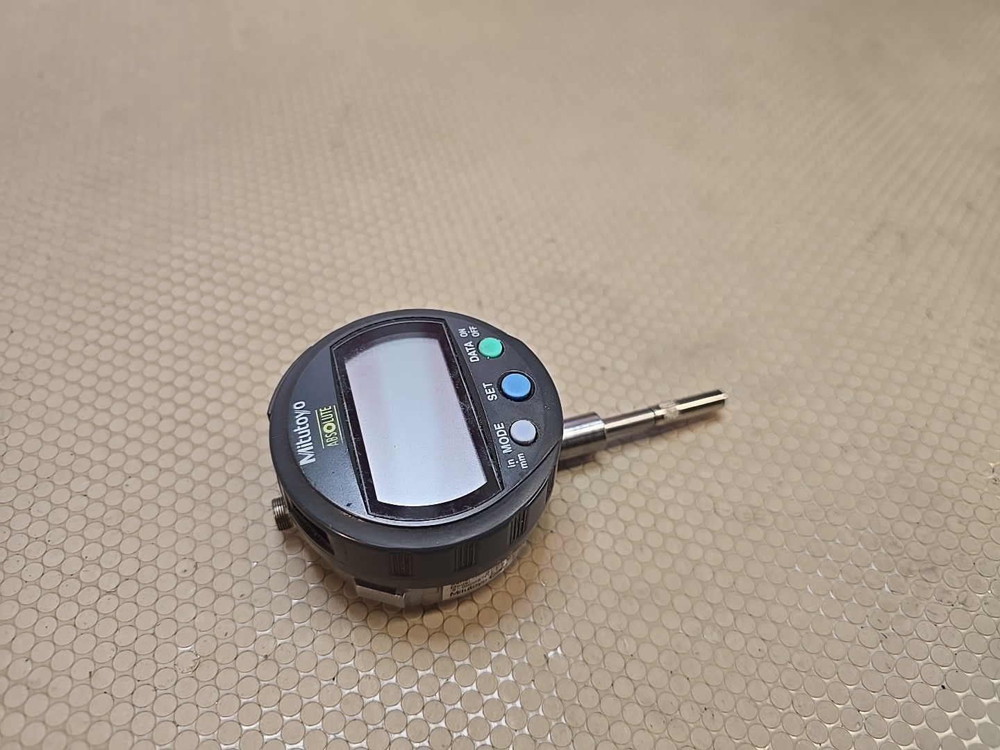 Mitutoyo 543-392B Digimatic Indicator, 0-.5″/0-12.7mm Range, .00005″ Resolution