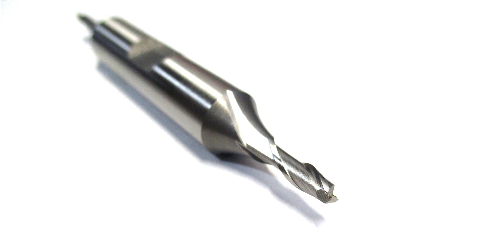 OSG (5220100) 1/8 x 3/8 x 3/8 x 3-1/16 2-Flute CC DE RH Cobalt Square End Mill