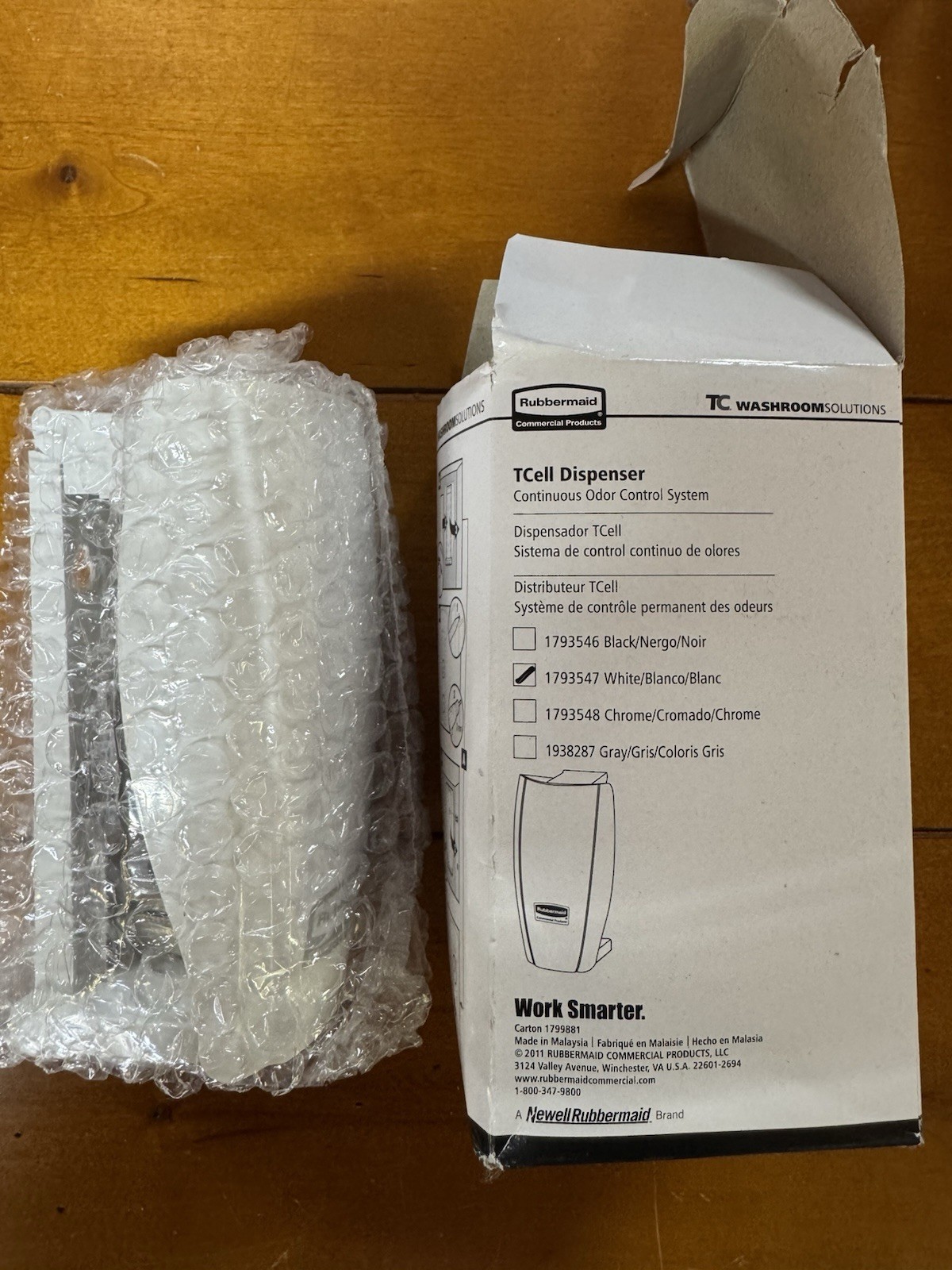 Rubbermaid Commercial 1793547 TC TCell Odor Control Dispenser – White New