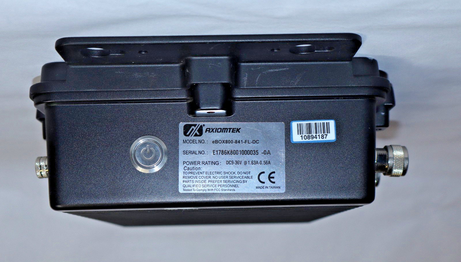 Axiomtek – Industrial computer – eBOX800-841-FL – Rugged IP67-rated