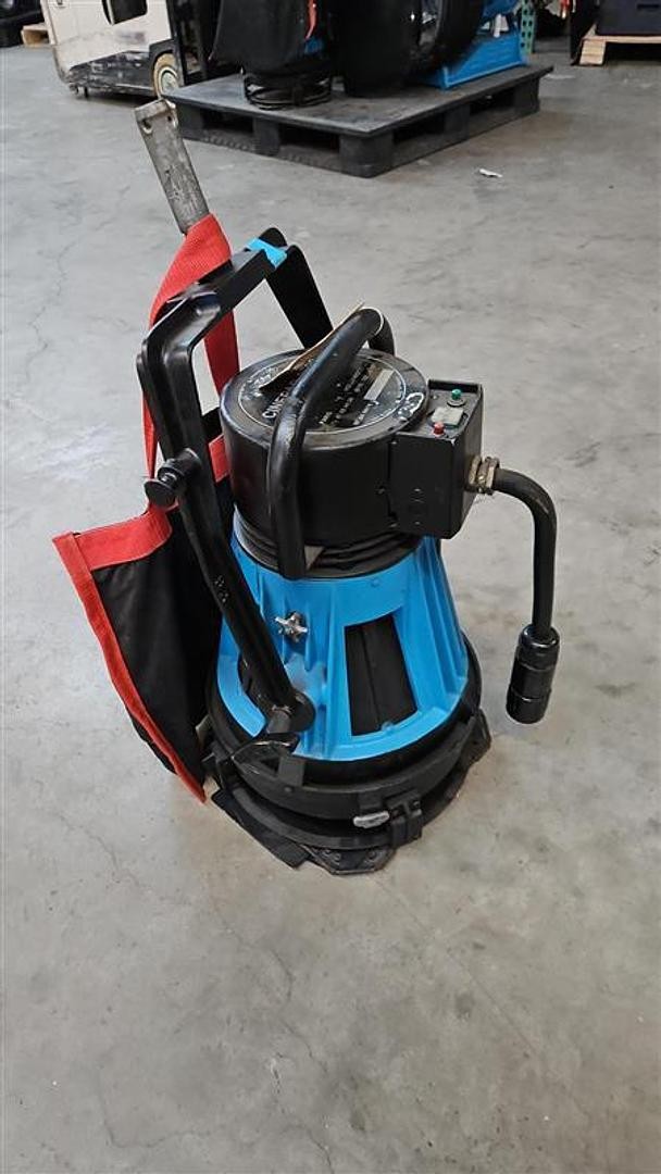 LTM Cinepar 2500W, Mounted Fresnal Light