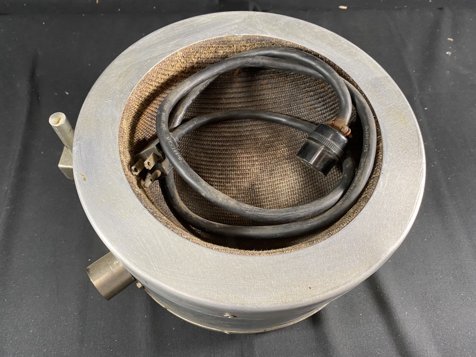 GLAS-COL 3 Liter 115 Volts 470 Watt Aluminum Housed Heating Mantle 100B TM112