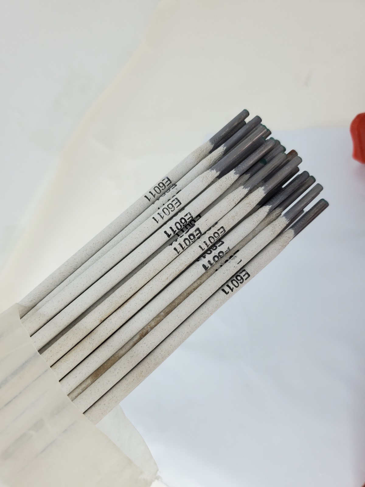 E6011 1/8″ 5Ibs Stick Welding Electrode 6011 Welding Rods 1 Pack 70 Sticks