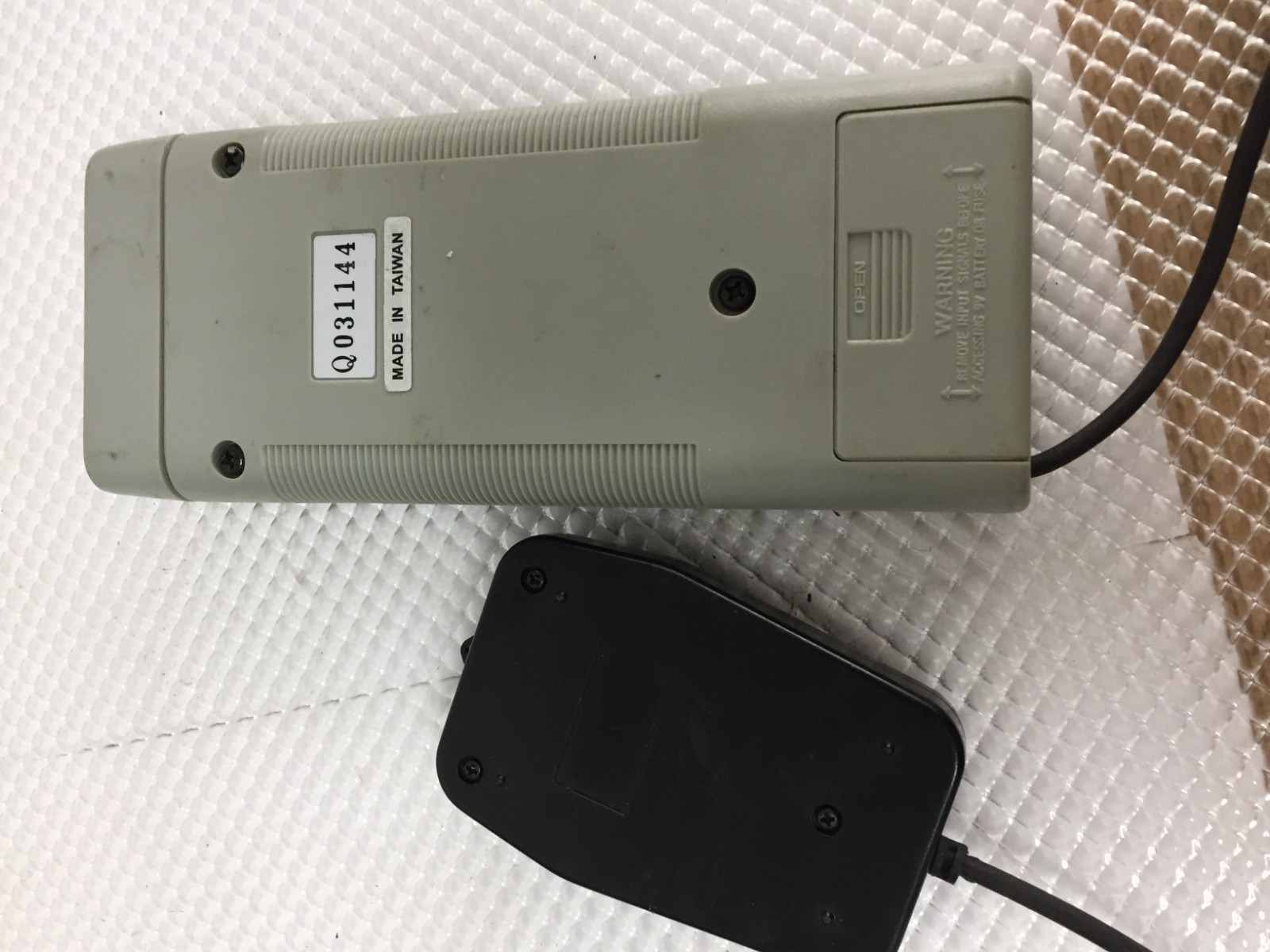 EXTECH INSTRUMENTS 401025 LIGHT METER…191