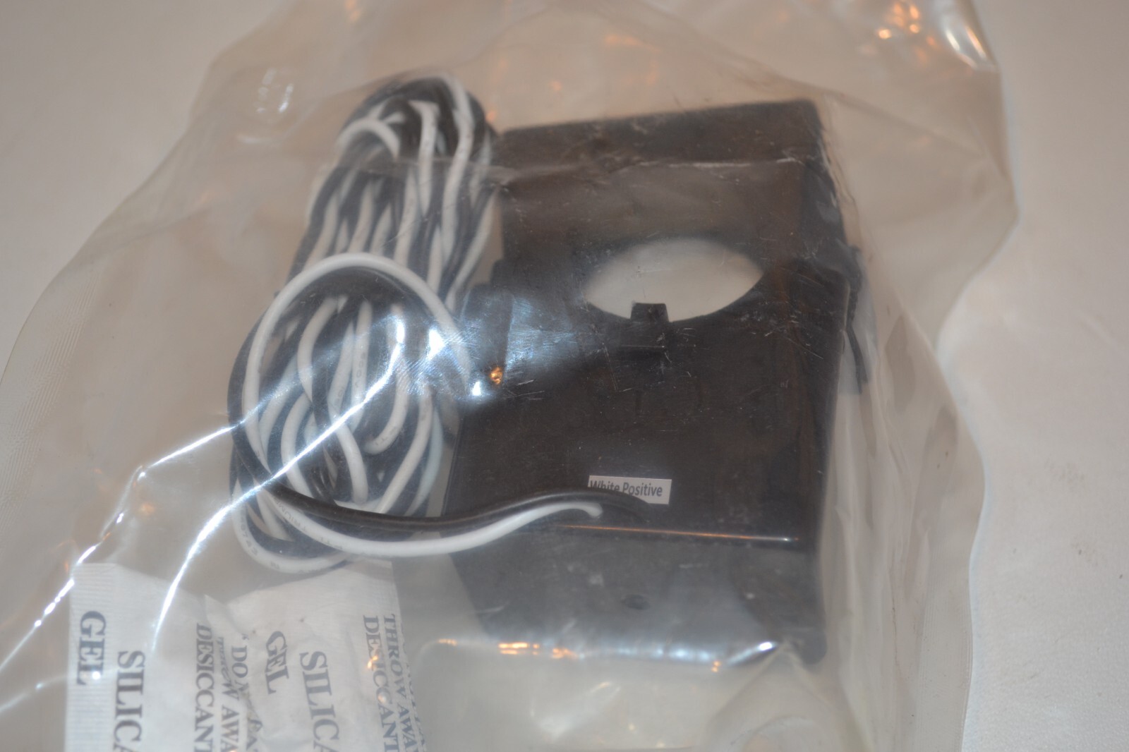 Accuenergy AcuCT-H138-300:100mA-24AWG