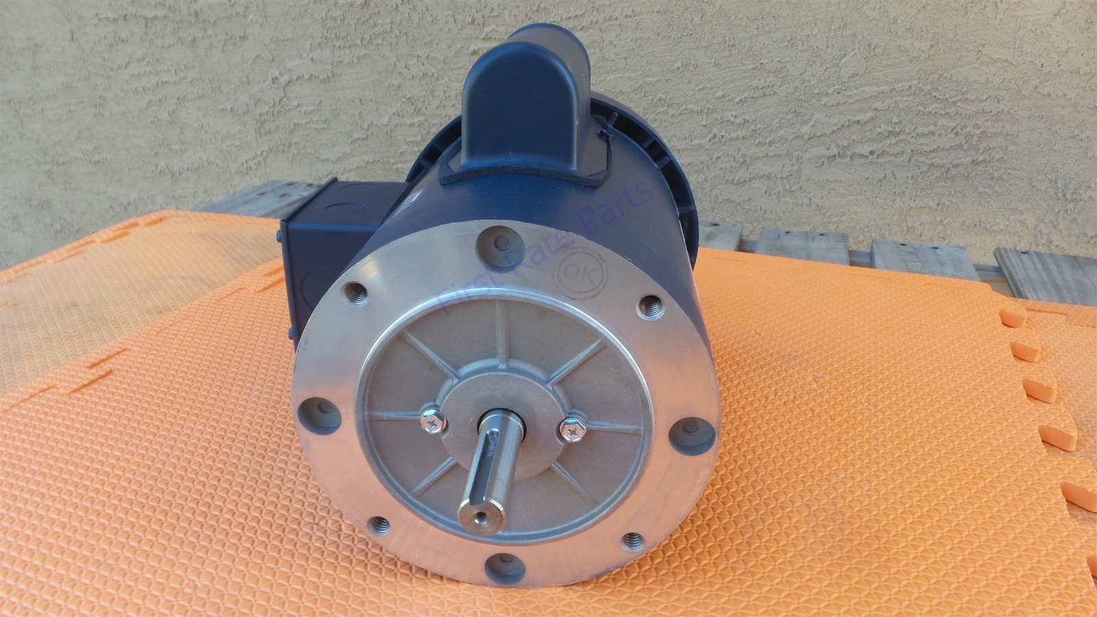 Leeson 110058.00 Motor C6C17FC7 1HP 115V 230V 1725 RPM 1PH TEFC 56C General NEW
