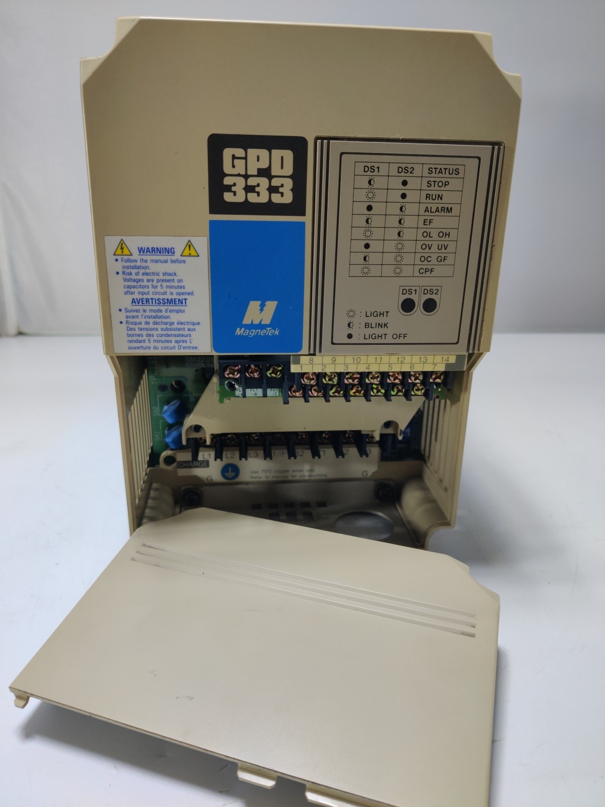 Magnetek DS043 Gpd 333 Vfd Drive 2.0hp 200-230v-ac 0-400hz 0-230v-ac USED