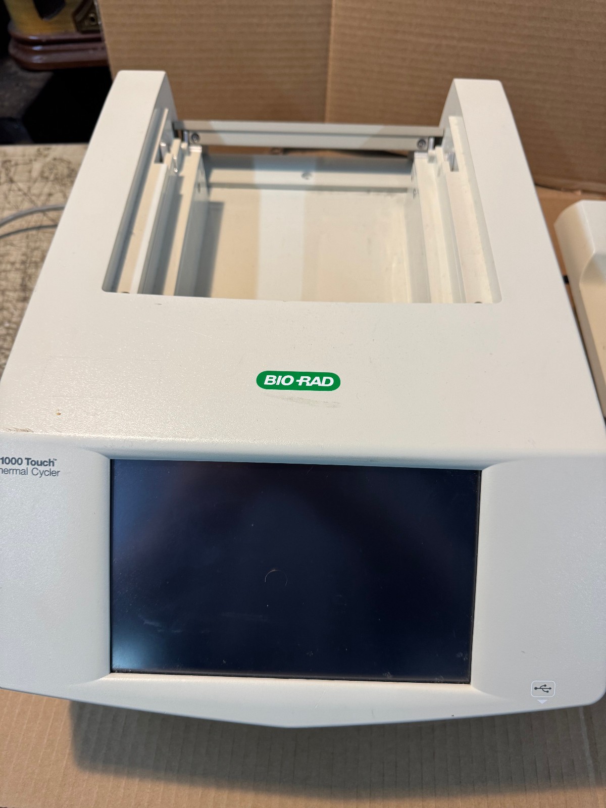 Bio-Rad C1000 Touch Thermal Cycler with 96-well Fast Reaction Module