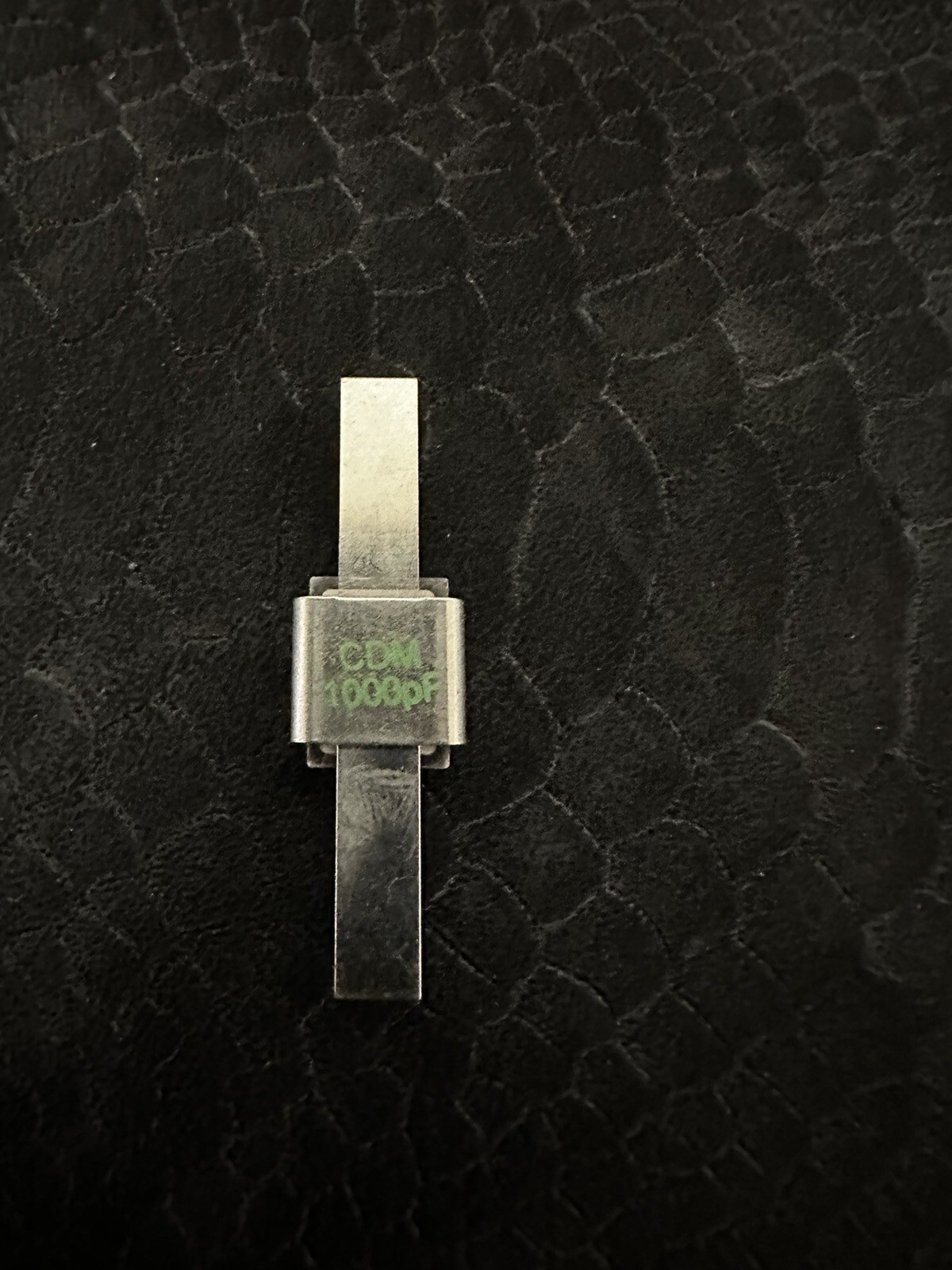 Cornell Dubilier Electronics – Silver Mica Metal Clad Capacitor 1000pF 500V 5%