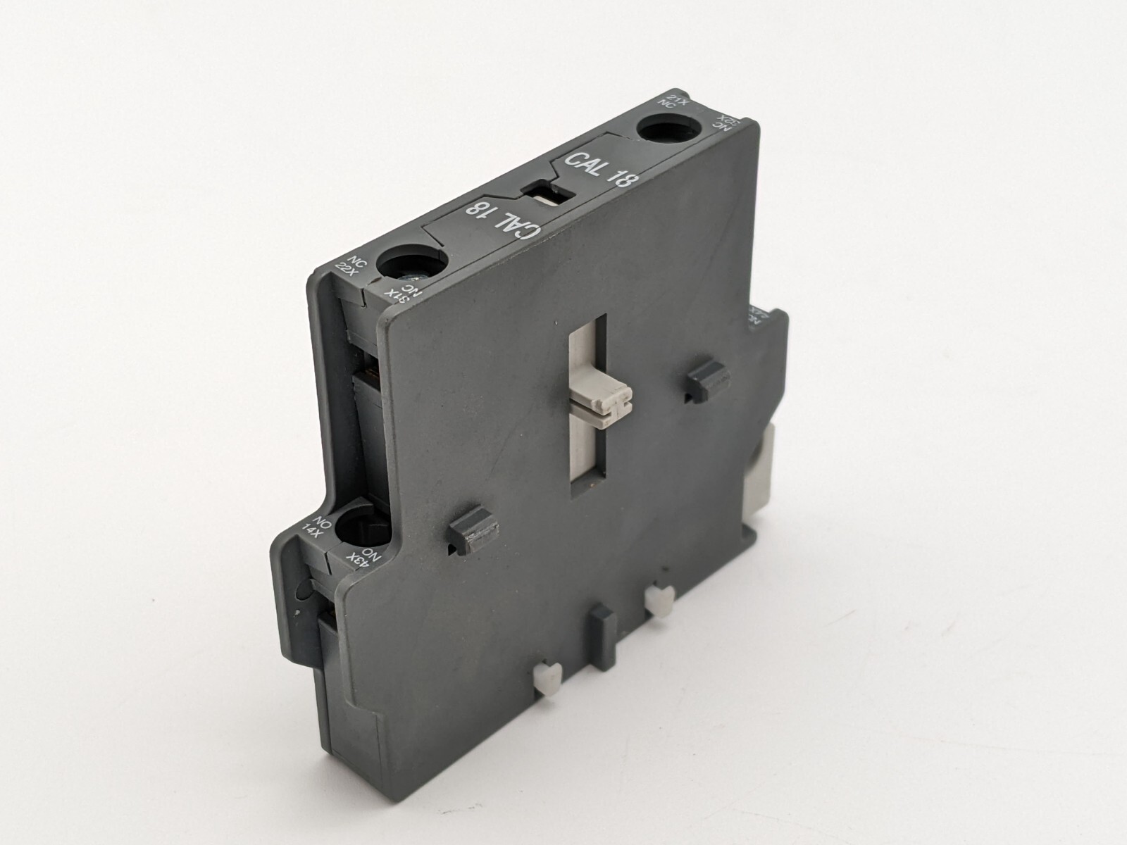 ABB CAL18-11 Auxiliary Contact 16 Amp 690 Volt NEMA A600 Q300