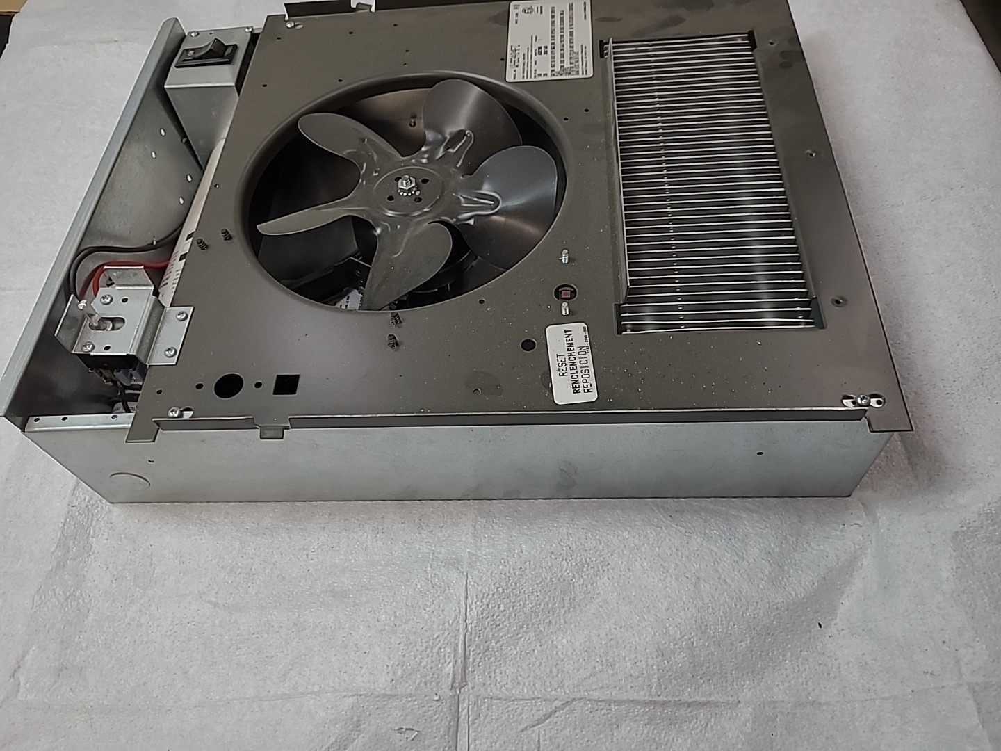 QMark CWHB3404FC Commercial Fan-Forced Wall Heater- 4,000/2,000W – 240/208V, 1PH