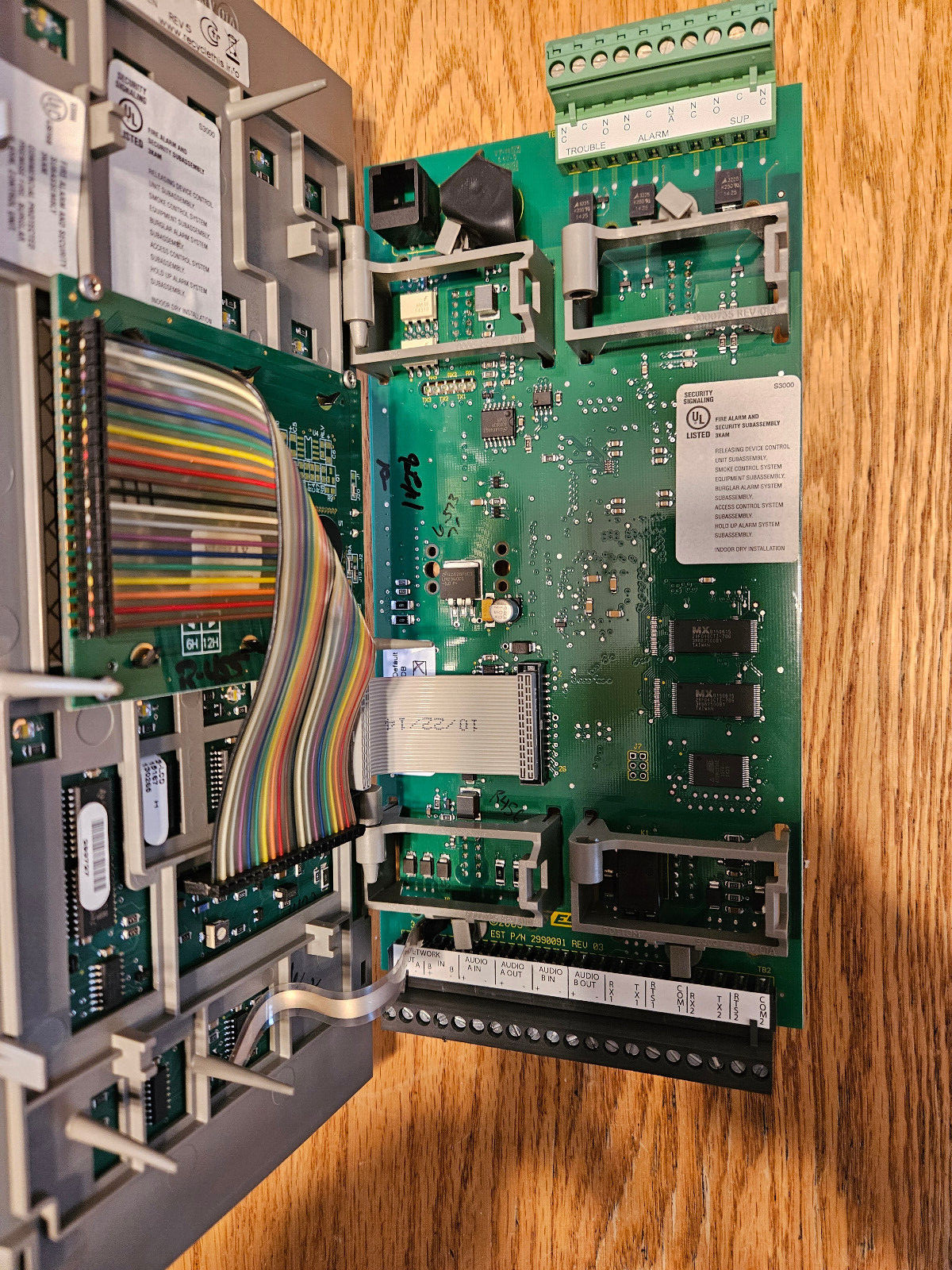 Edwards UTC FIRE & SECURITY COMPANY 3-CPU3 / 3CPU3 Board with 3-LCD display