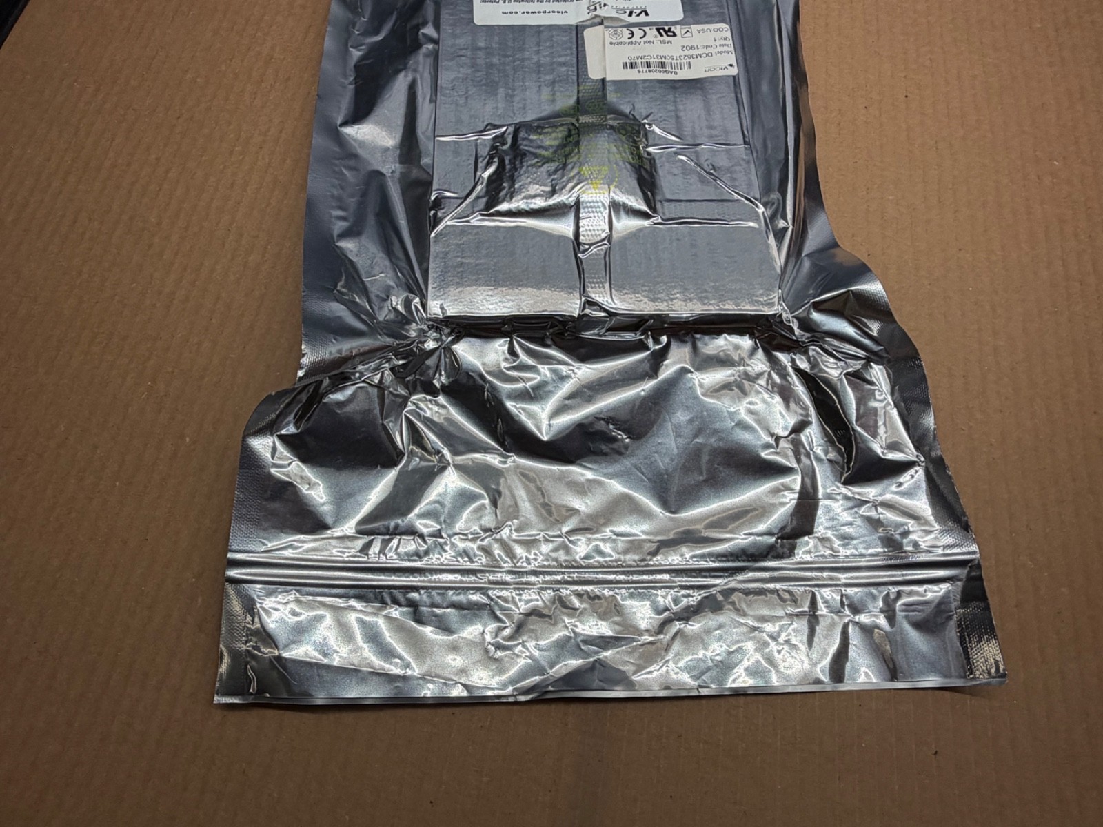 Vicor DCM3623T50M31C2M70 DC-DC Converter 28V to 28V 320W M-Grade 3623