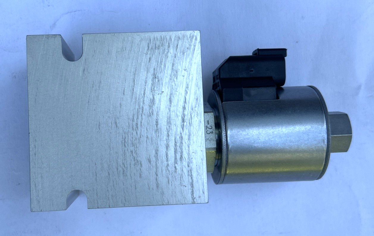 Hydraforce SV12-23-12T-N-24ER/Z Solenoid Valve 4810-01-713-5949
