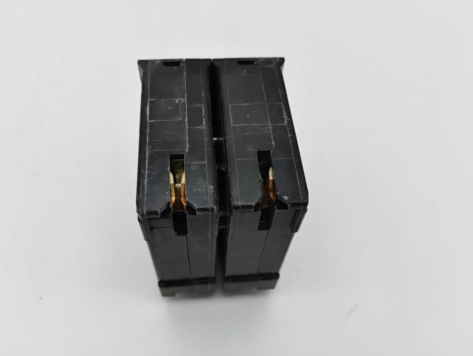 Square D 2 Pole 50 Amp HOM250CP Homeline Double Pole Common-Trip Circuit Breaker