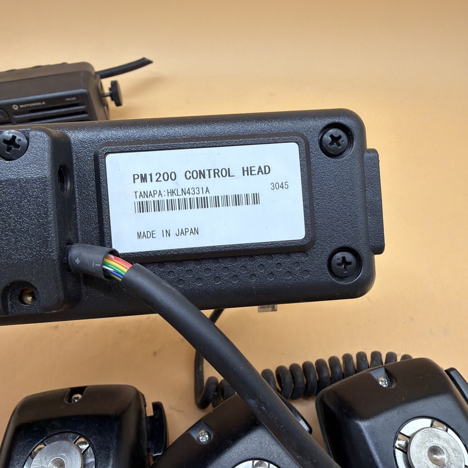 MOTOROLA PM1200 Control Head HKLN4331A & AARMN4025C Mic – Lot of 3