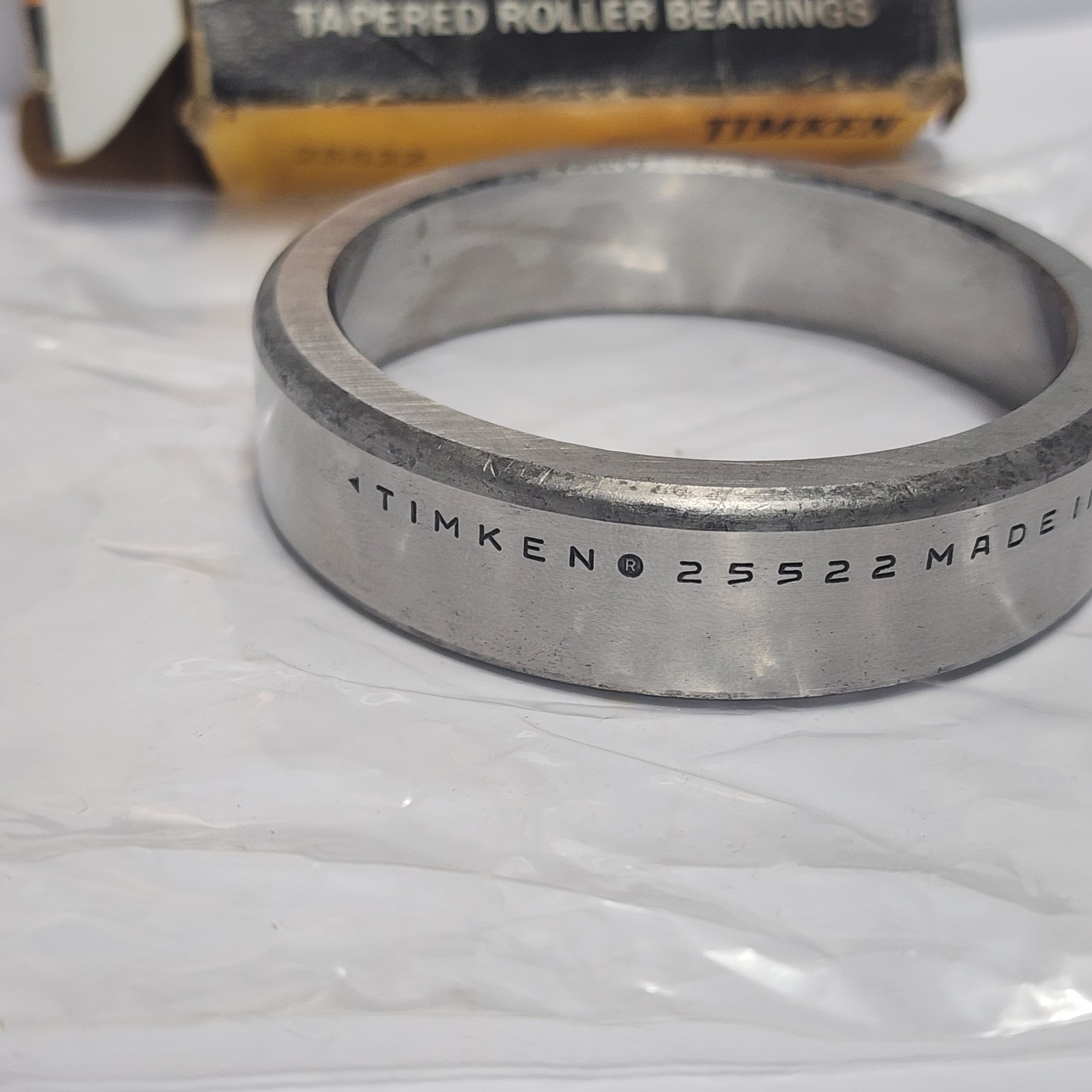 25522 / 25522-20024 Timken Tapered Roller Bearing Cup 3.2700 in OD, 0.7500 in