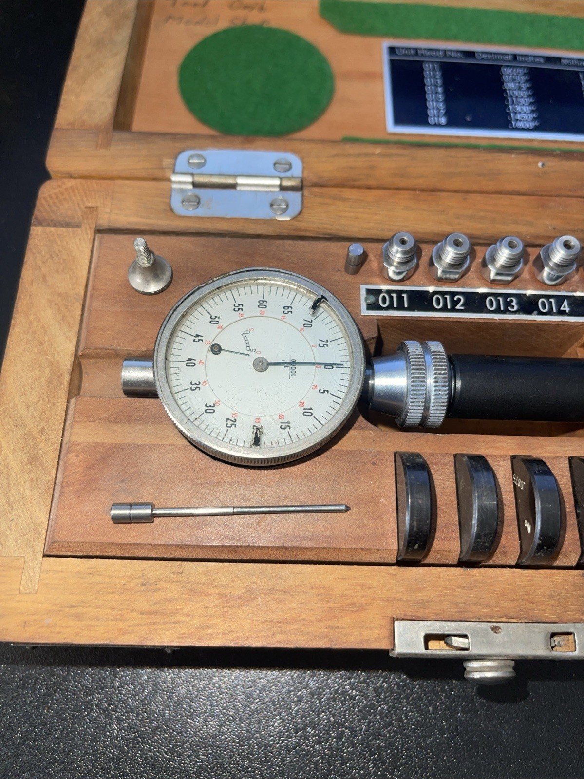 Diatest Split Ball Bore Gage .0625″–.1600″ Dial Indicator, 011-018