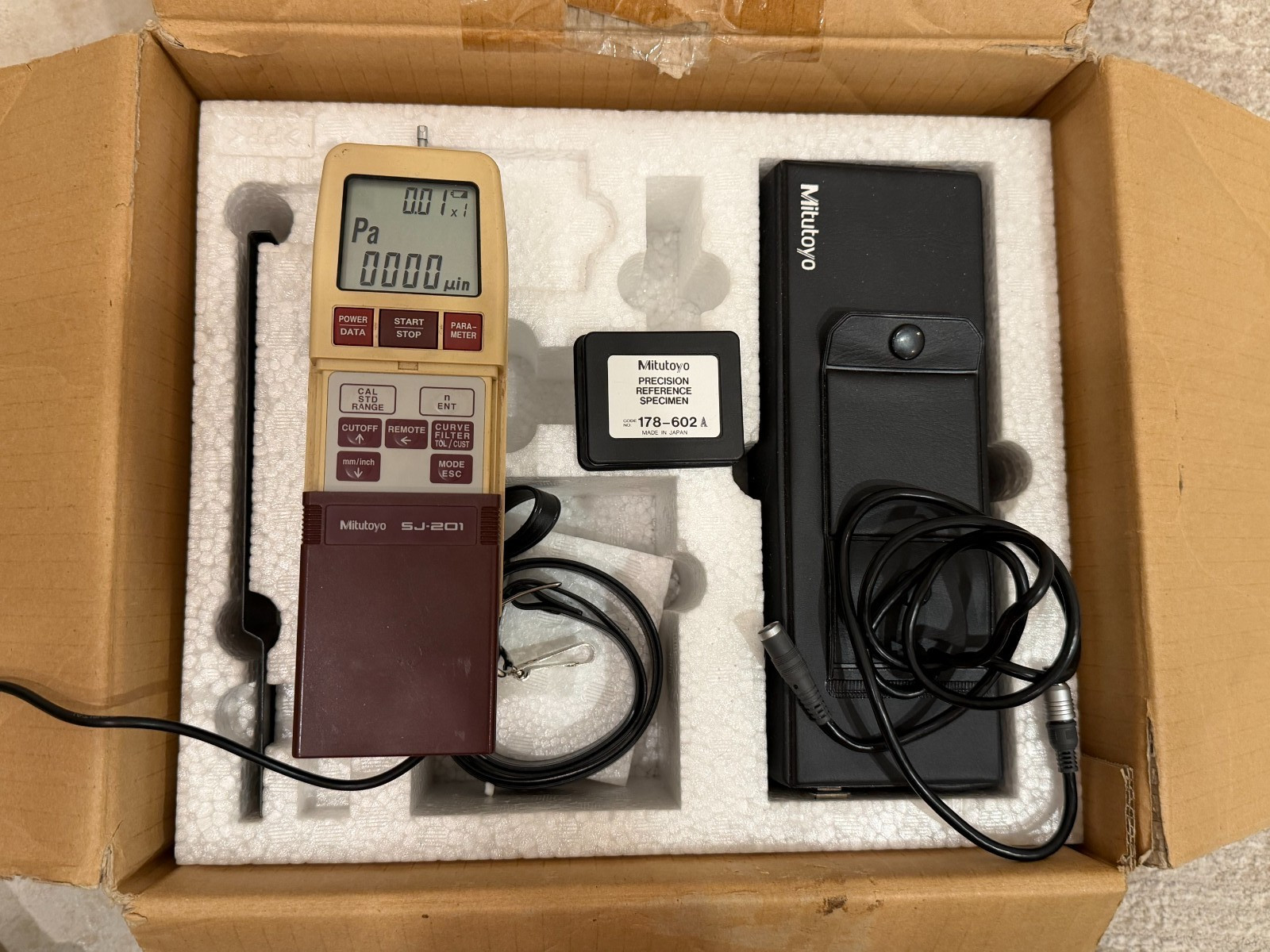 Mitutoyo SJ-201P Surface Roughness Tester Tested