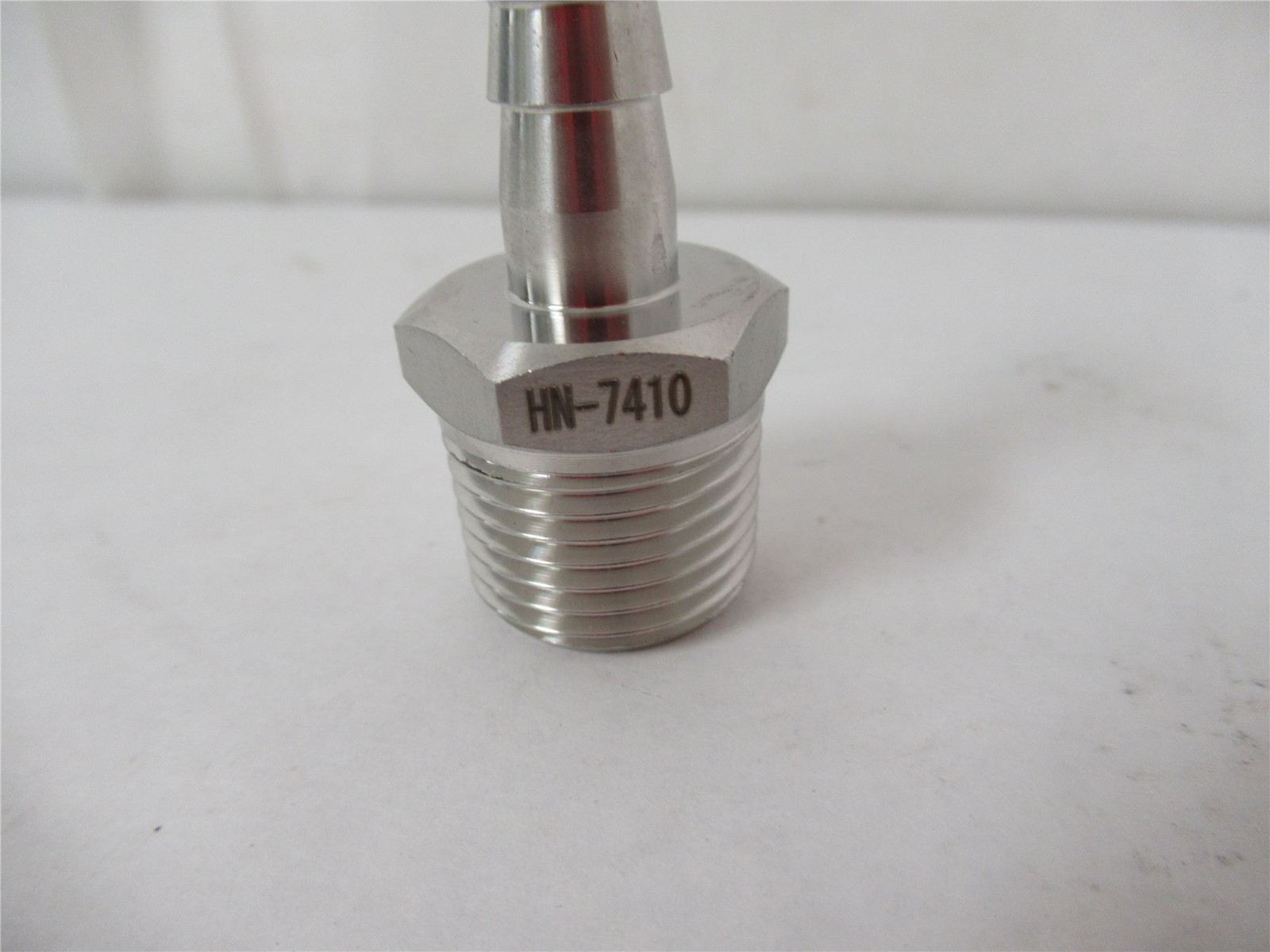 250520 New-No Box; Ross Industries 12520400 Adapter 1/2″ bspt to 9mm Hose SS