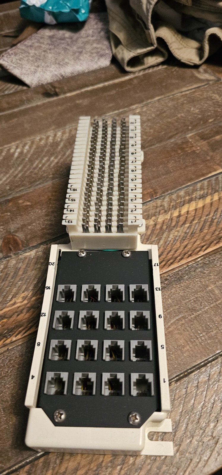 Reliance Comm Tec connecting block R-66Mod-164 – NOS