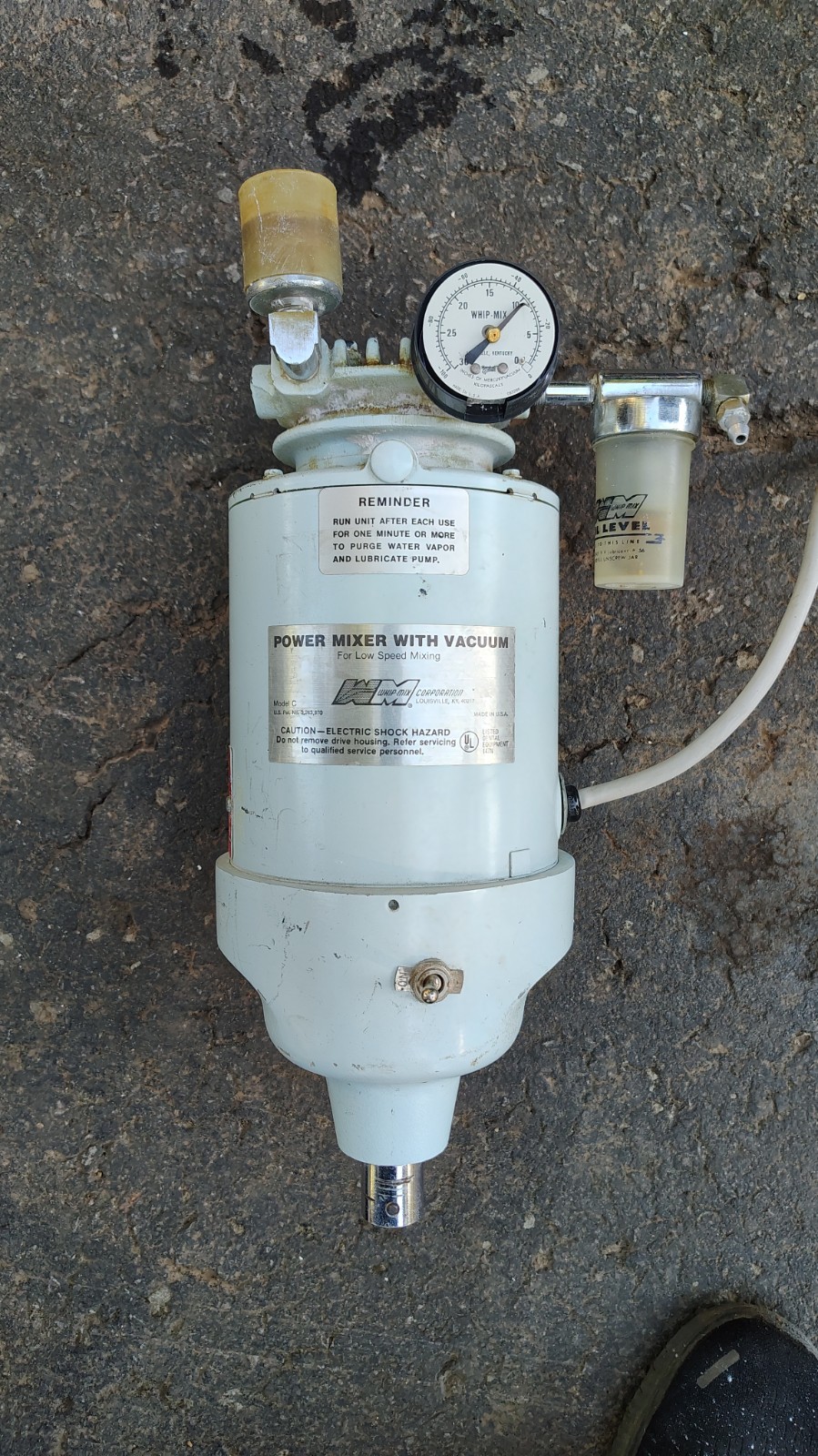 Whip-Mix Model C Power Mixer with Vacuum Low Speed Mixing Unit