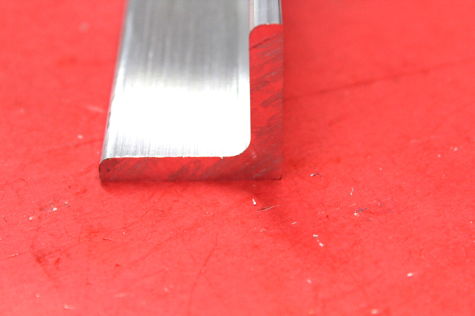 1-1/2″x 1-1/2″x 1/4″ ALUMINUM 6061 ANGLE BAR 10″ long T6 Structural Mill Stock