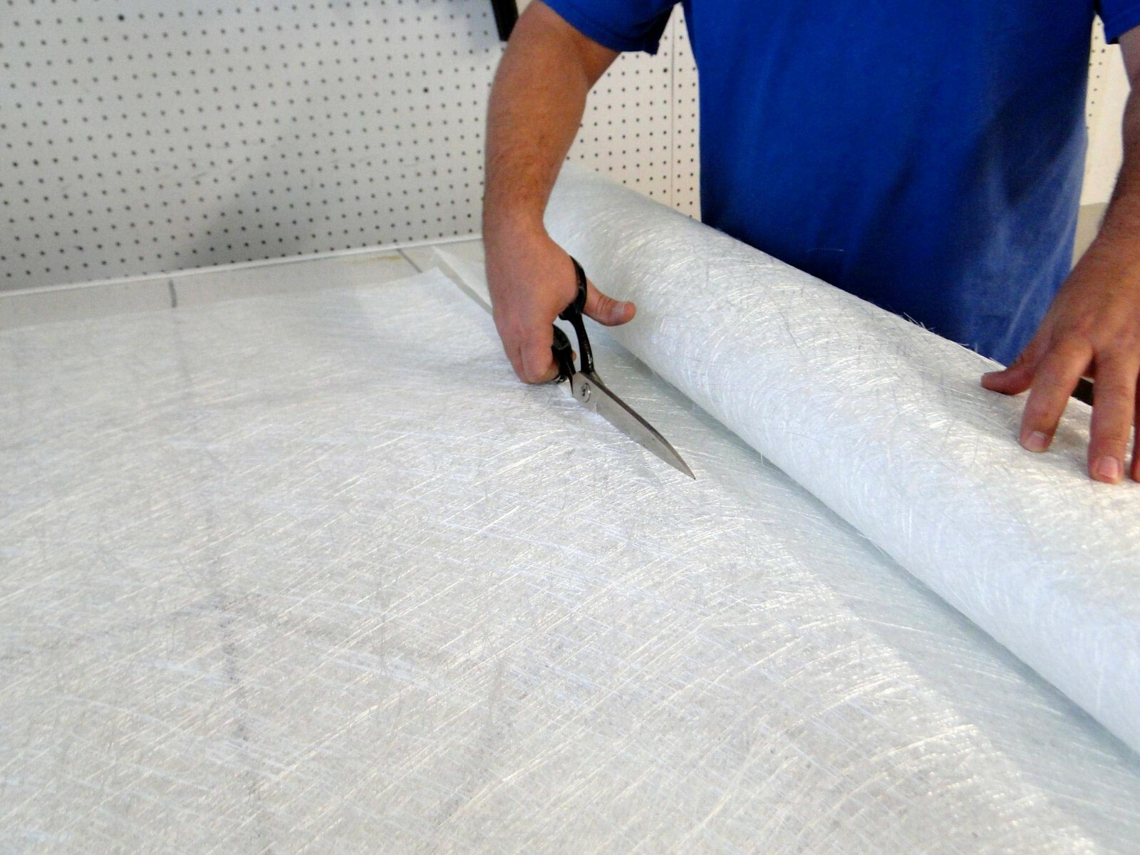 Fiberglass 1.5oz X 50″ Chopped Strand Mat – (20 yard roll)