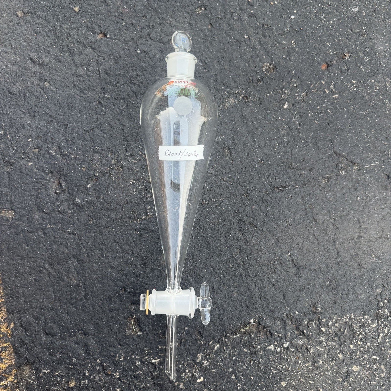 Supelco Analytical 250mL Glass Separatory Funnel w/ Glass Stopcock & #22 Stopper