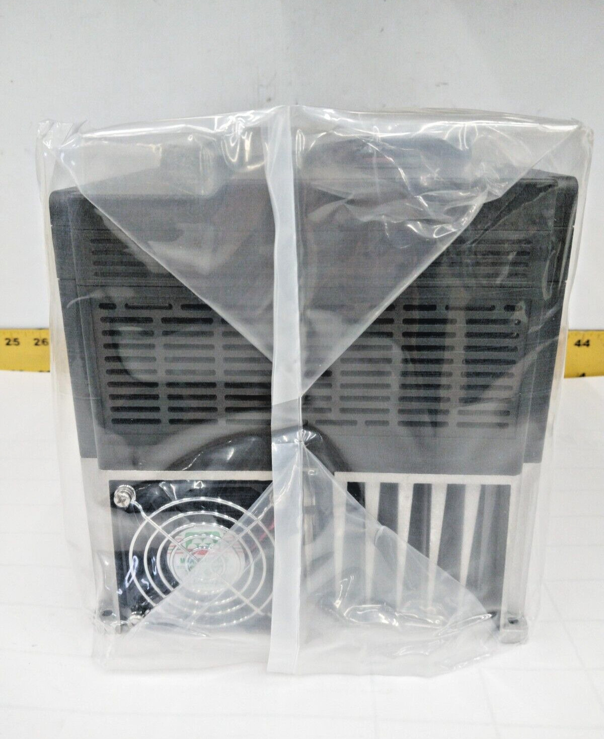 NEW TECO WESTINGHOUSE FREQUENCY INVERTER 10 HP 480 VAC IN/OUT 3Ø E510-410-H3-U