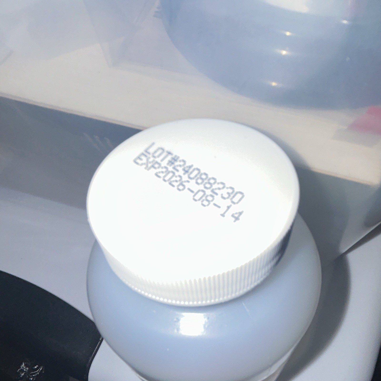 McKesson Sterile Water USP for Irrigation 250 mL Lab Use Bottle 40085230