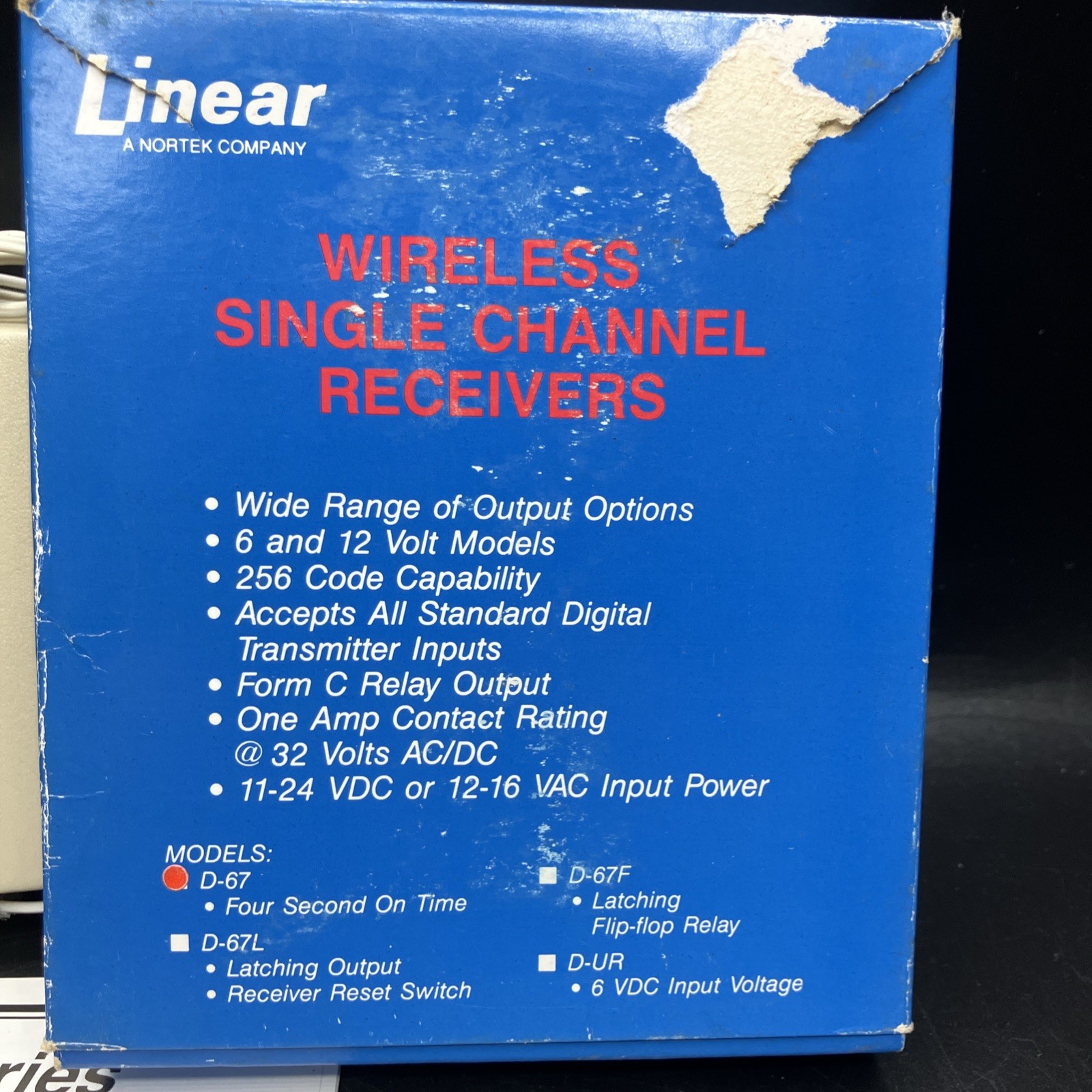 Linear D-67 Wireless Single Channel Digital Receiver Beige