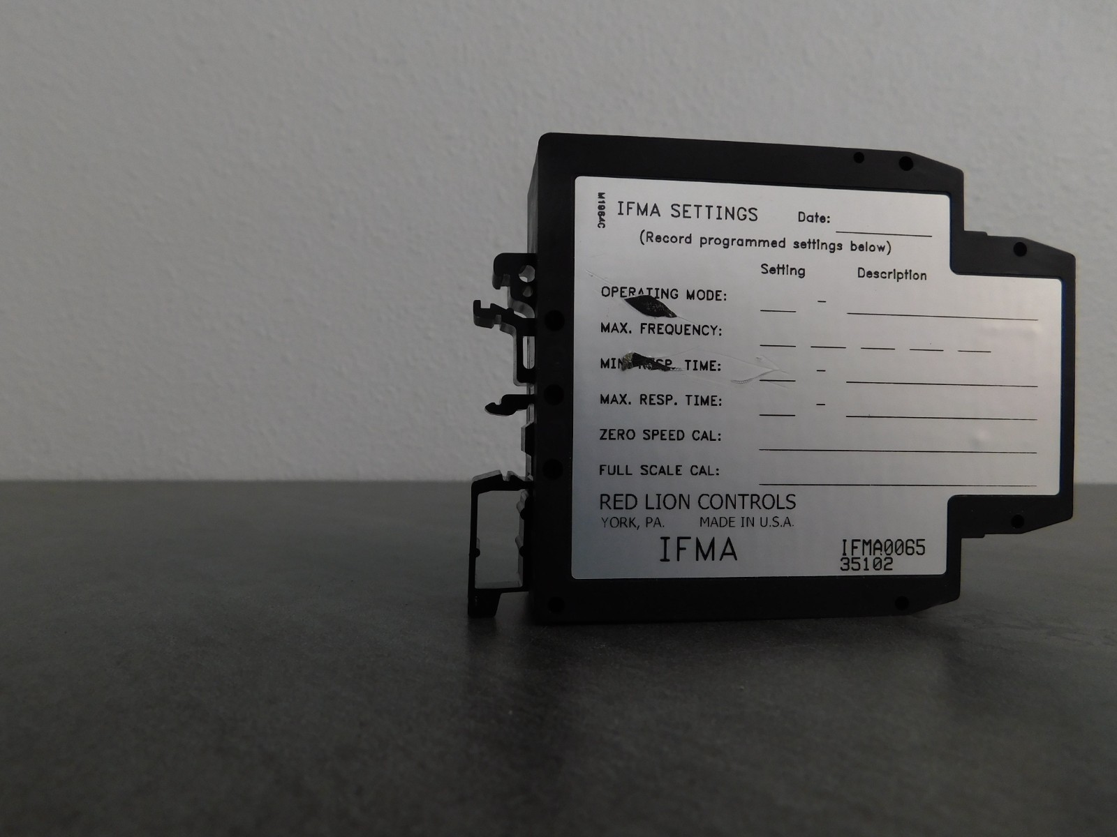 Red Lion IFMA0065 Frequency-to-Analog Converter