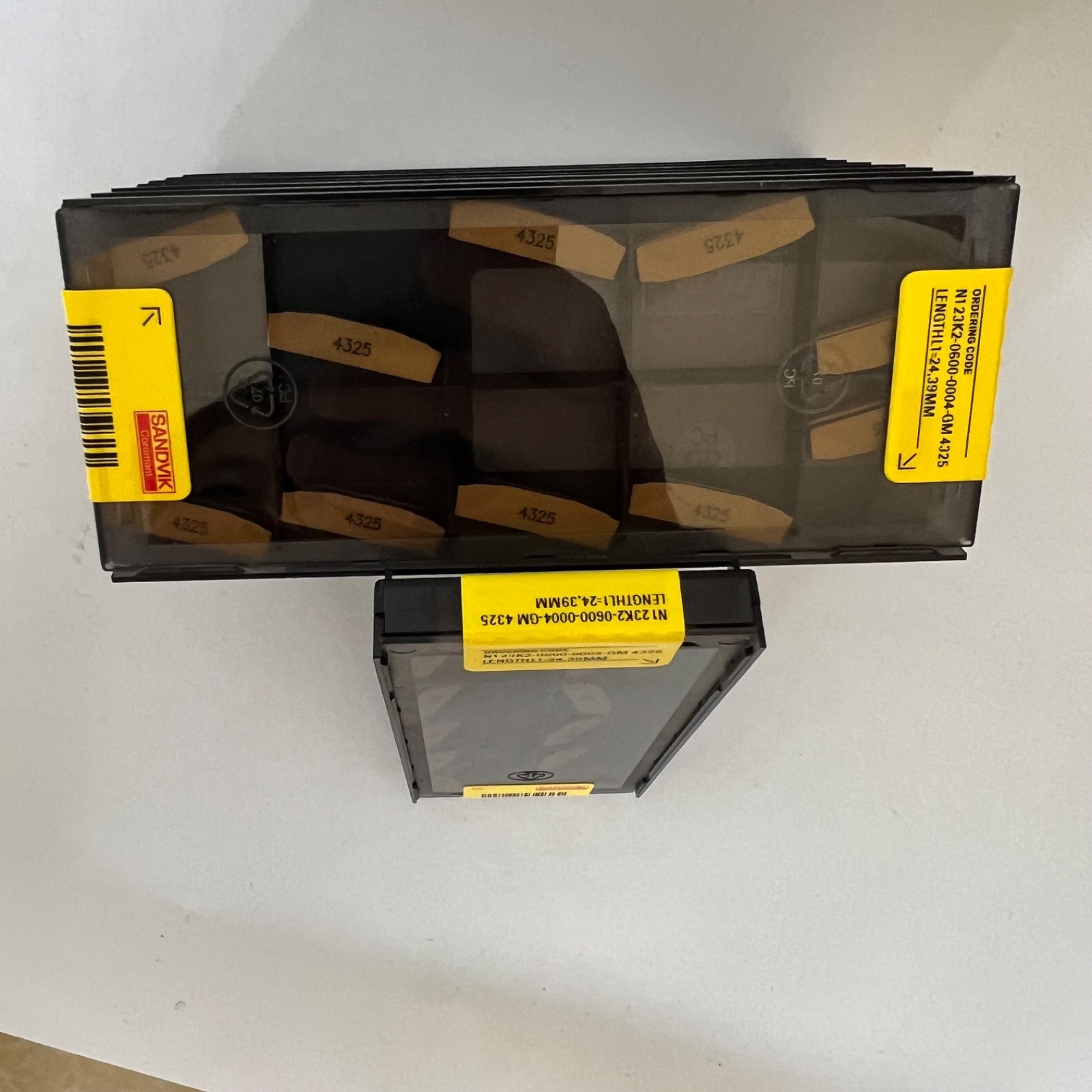 N123K2-0600-0004-GM 4325/ Sandvik / 10 PCS