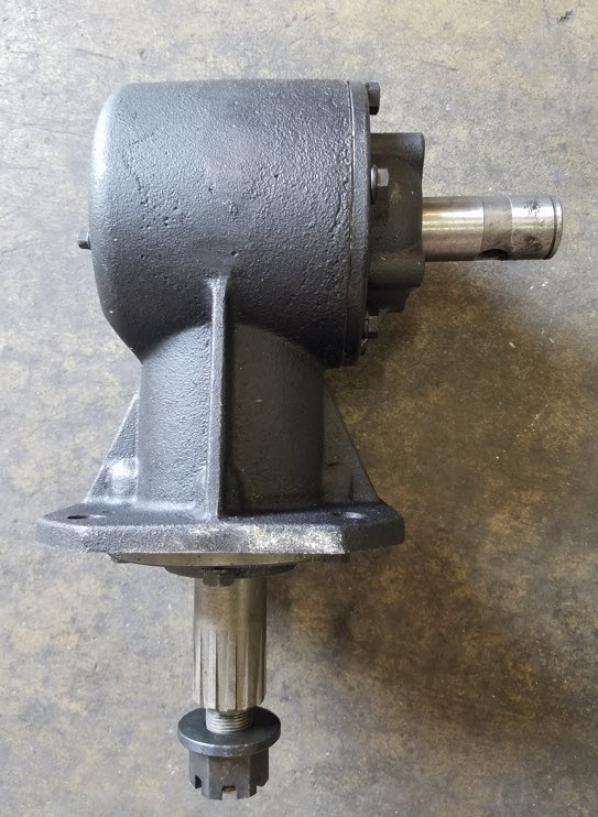 Servis Rhino 71105 Rotary Cutter Gearbox 1-3/8″ Smooth Shear Bolt Input Shaft