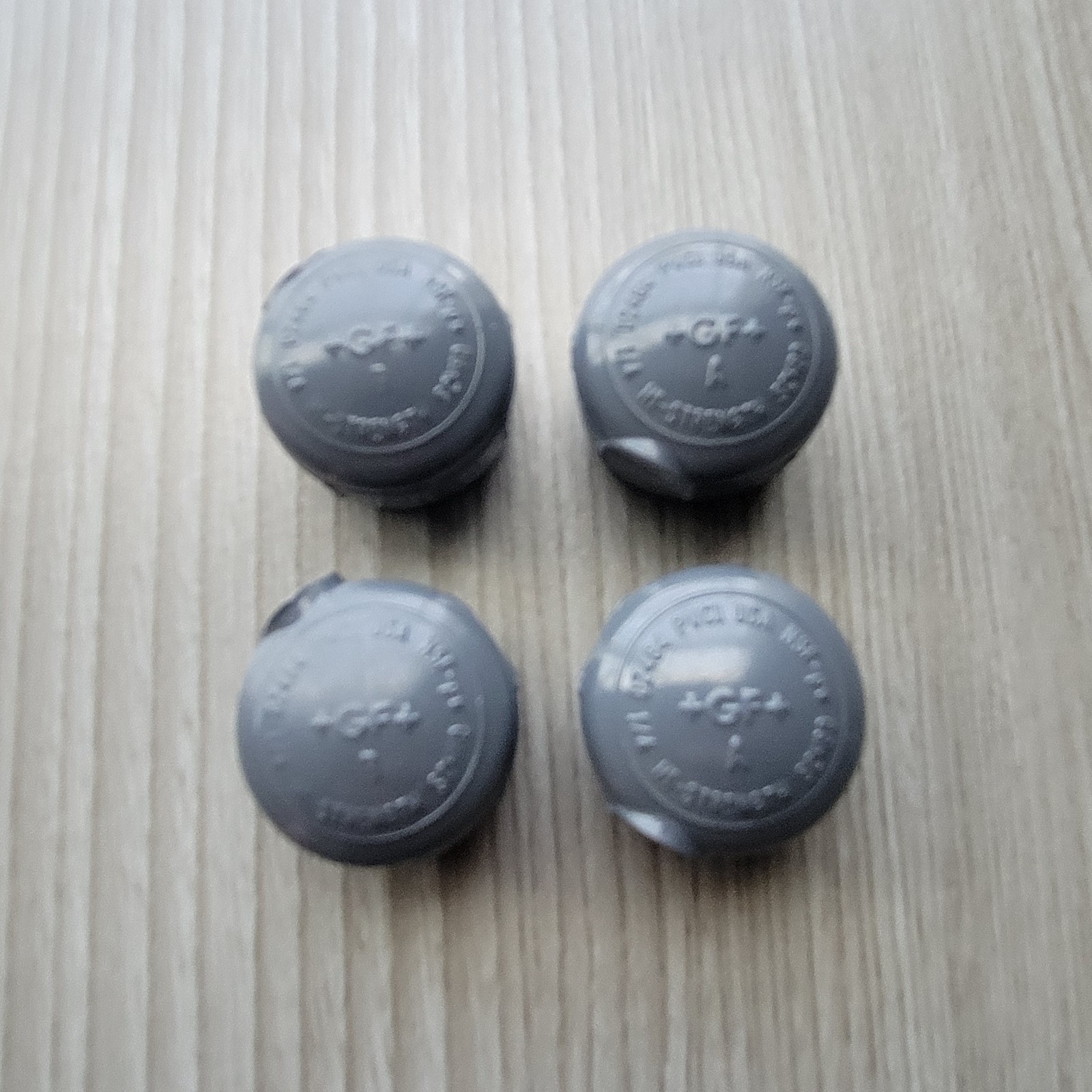 Lot Of 4 – GF+ Georg Fischer 1/4″ PVC SCH 80 NPT Threaded Pipe Cap New