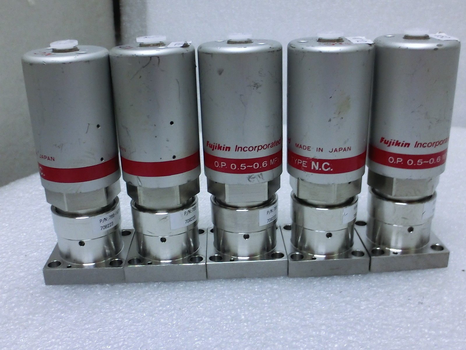 5pcs Fujikin 708223 Lam 766-197944-310 Rev C O.P. 0.5~0.6mPa N.C. Diaphragm~9932